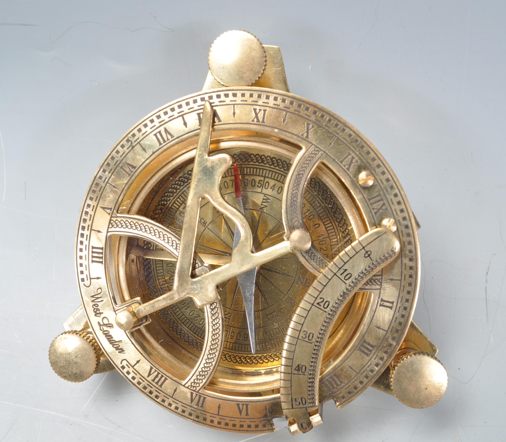 VINTAGE STYLE BRASS TABLE COMPASS AND SUN DIAL. - Image 2 of 5