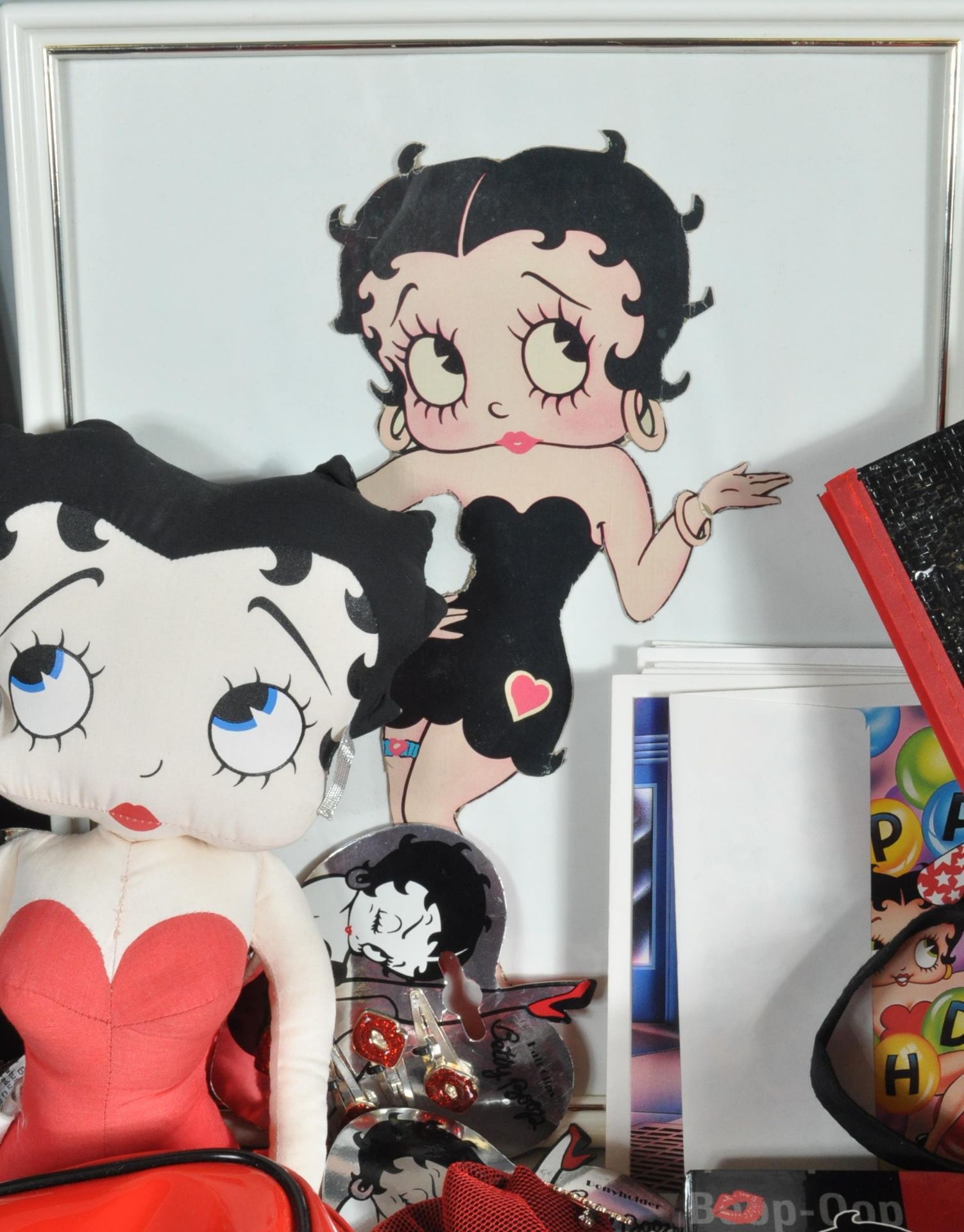 LARGE QUANTITY OF BETTY BOOP COLLECTORS ITEMS - Image 7 of 11