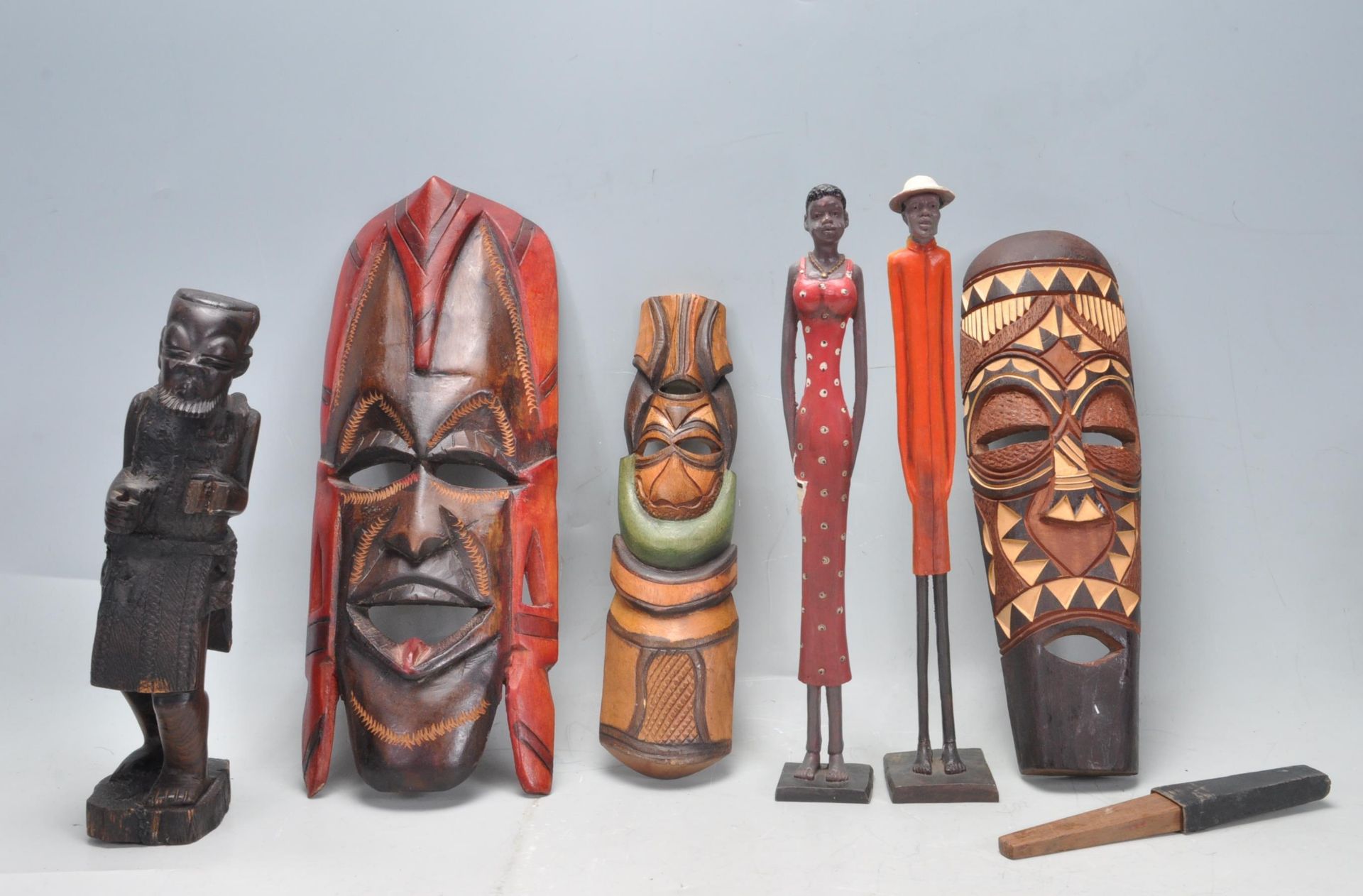 COLLECTION OF 20TH CENTURY HARDWOOD AFRICAN CARVED FIGURINES - Image 3 of 7