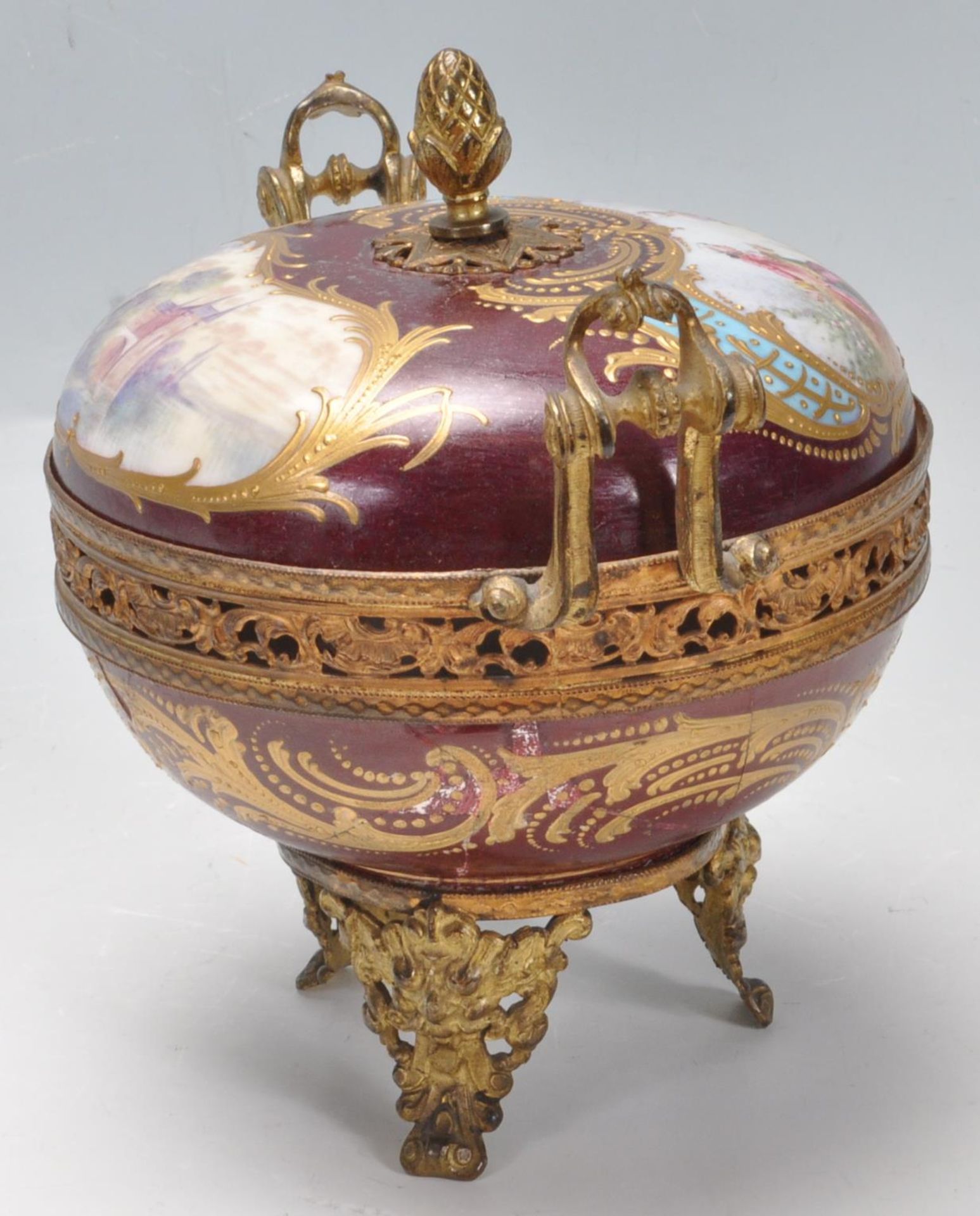 19TH CENTURY LOUIS PHILIPPE SEVRES PORCELAIN POT POURRI - Image 3 of 8