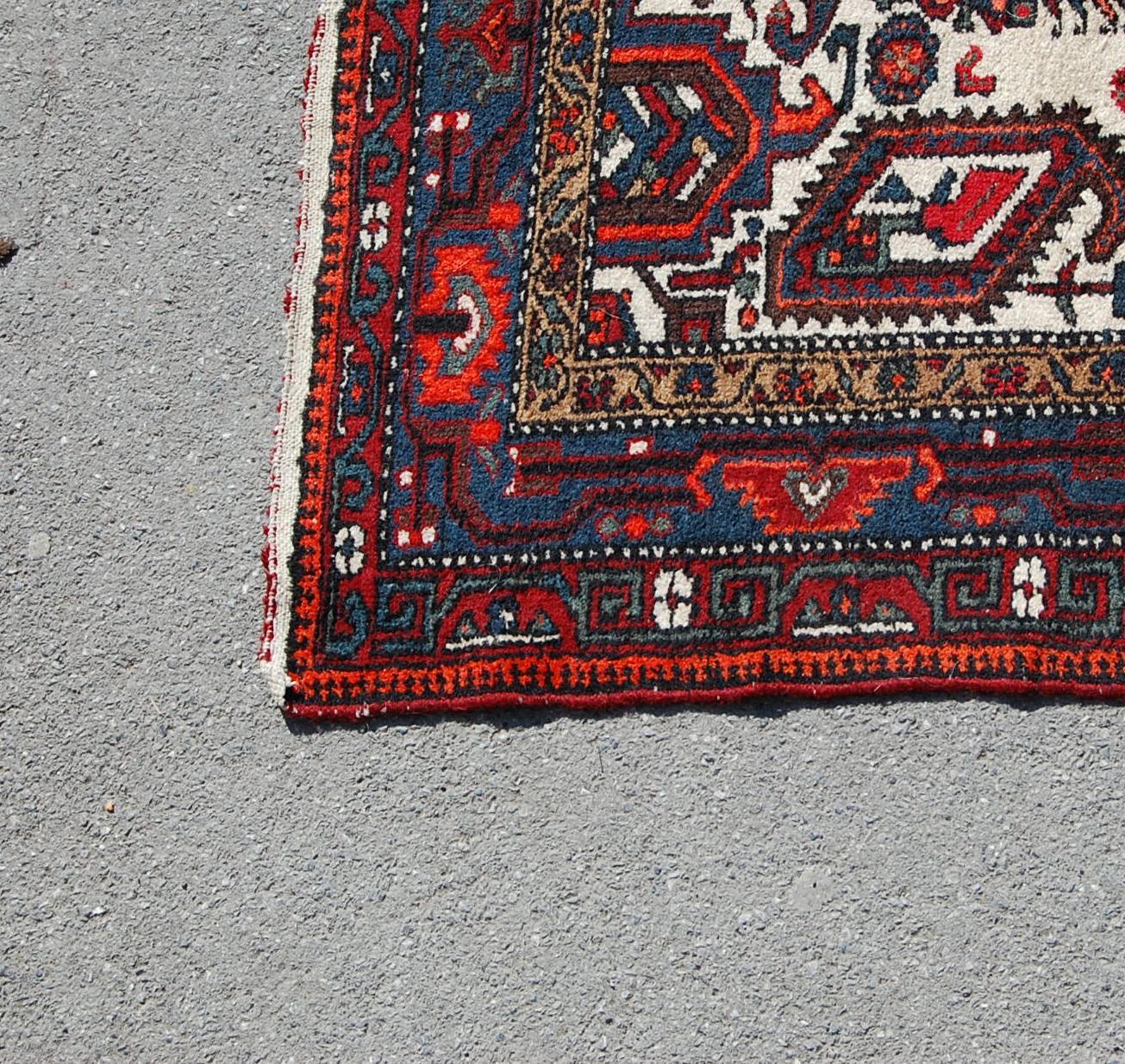 20TH CENTURY PERSIAN ISLAMIC HAMADAN CARPET RUG - Image 5 of 7