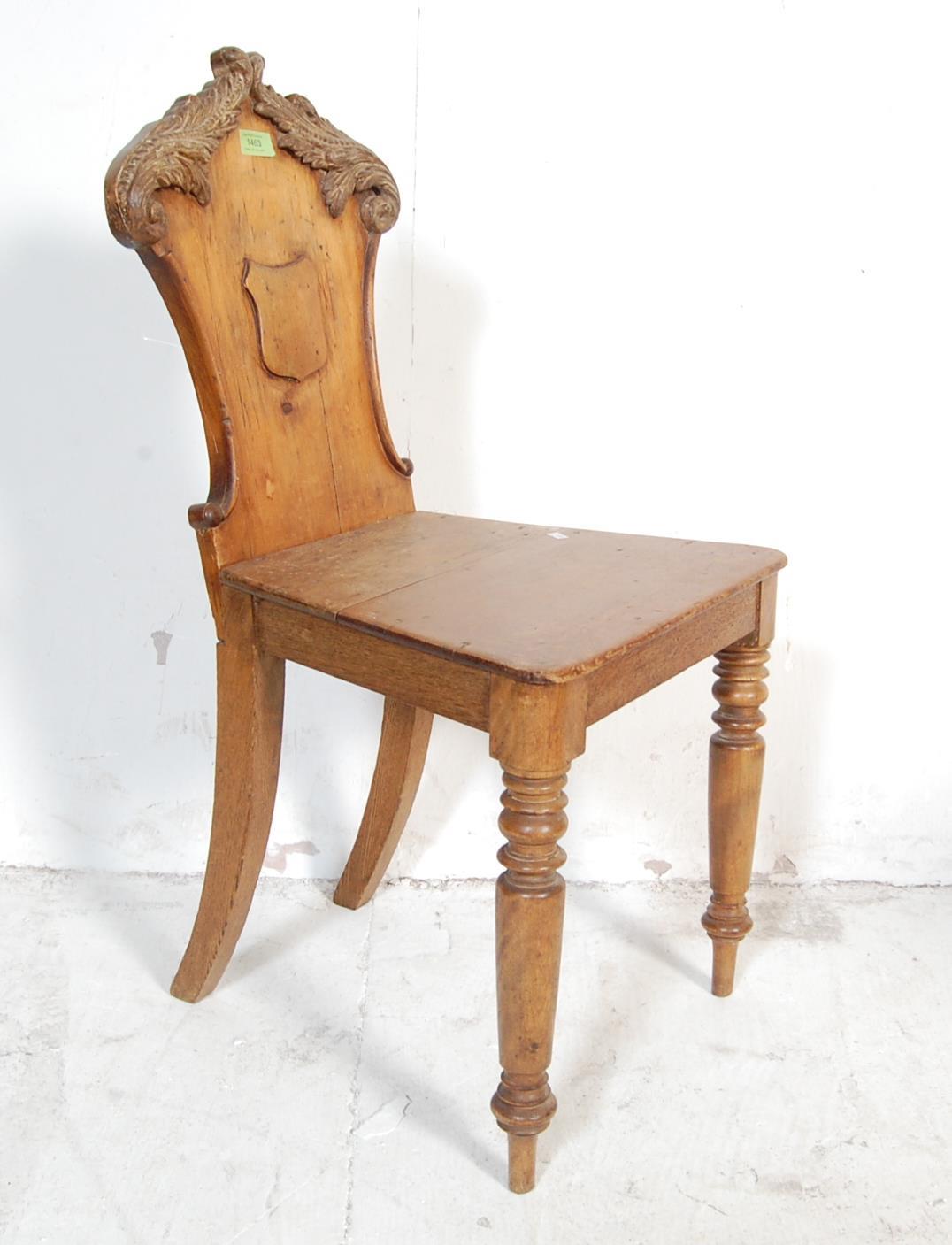 19TH CENTURY VICTORIAN OAK CARVED HALL CHAIR