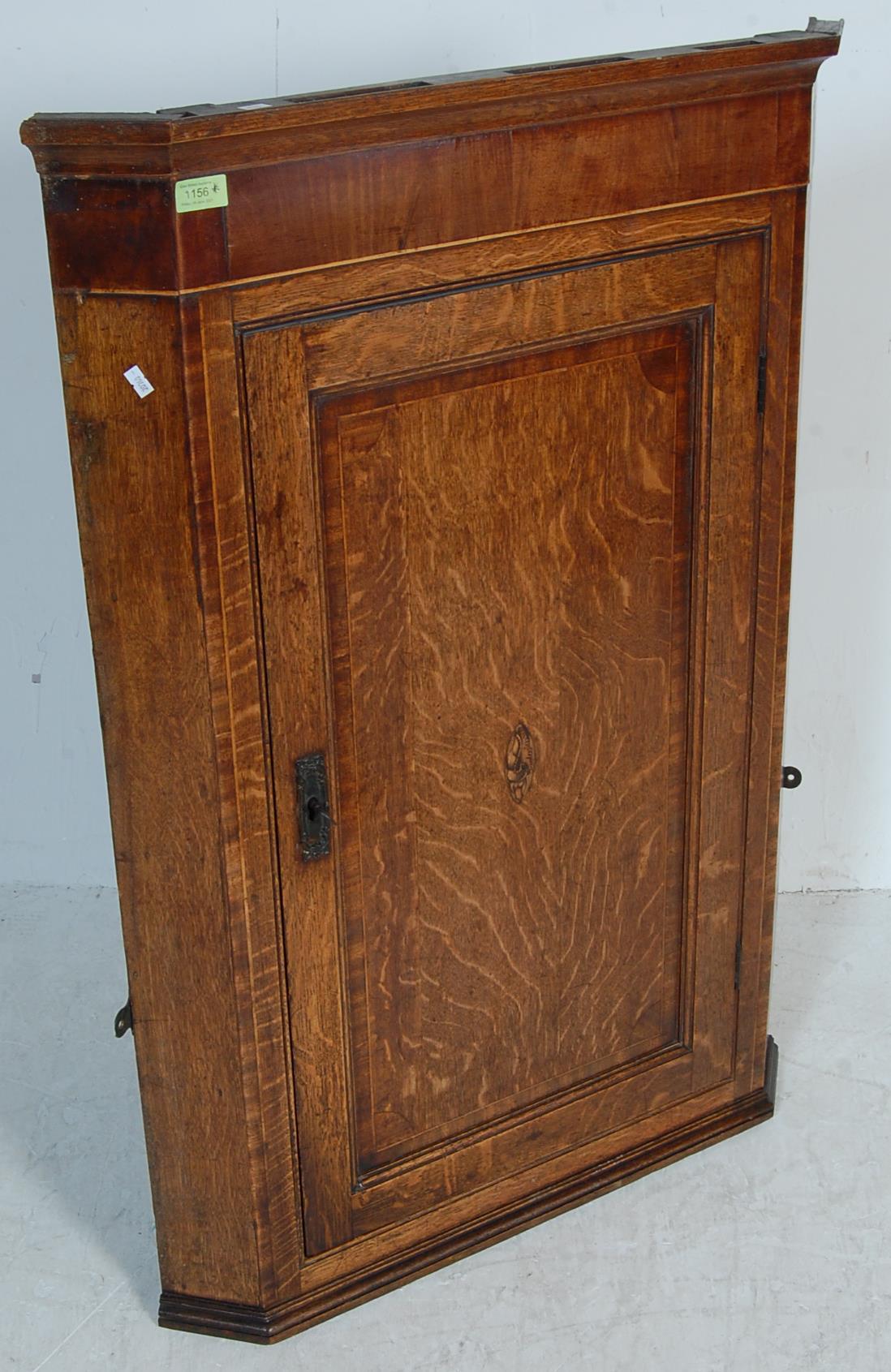 ANTIQUE EARLY 19TH CENTURY GEORGE III OAK CORNER CUPBOARD - Image 2 of 6