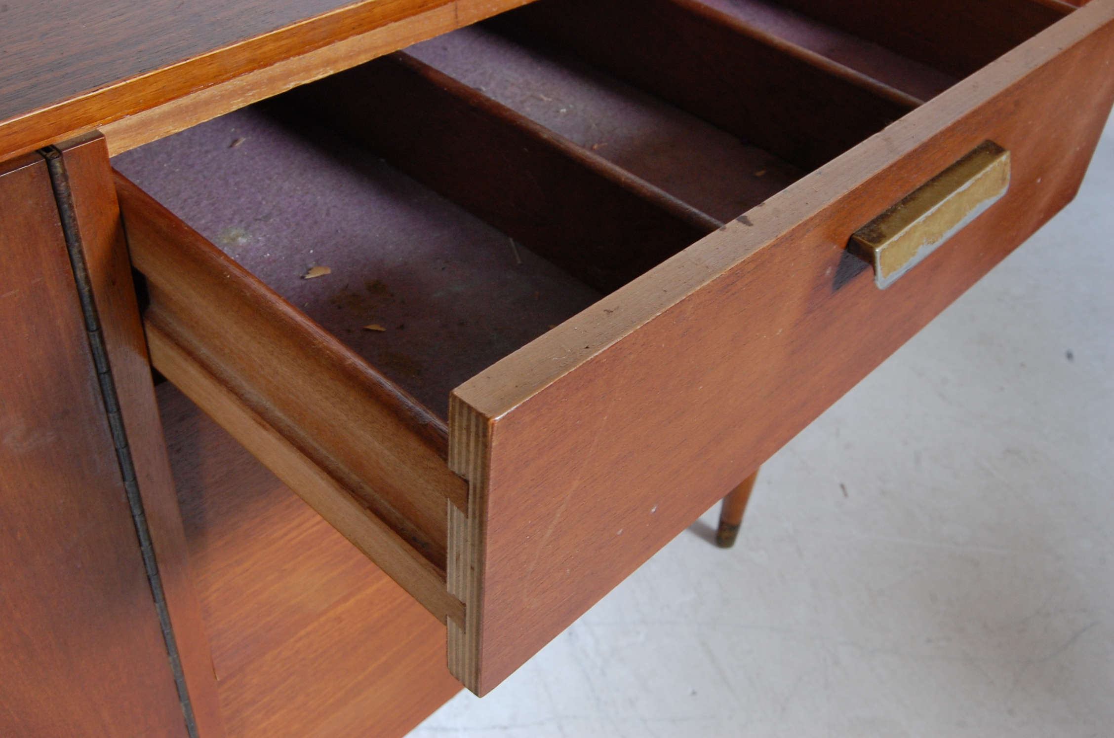 RETRO VINTAGE 1960S AVALON SIDEBOARD - Image 5 of 6