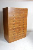 LARGE IMPRESSIVE VINTAGE EARLY 20TH CENTURY OAK 24 DRAWER MUSEUM SPECIMEN CABINET