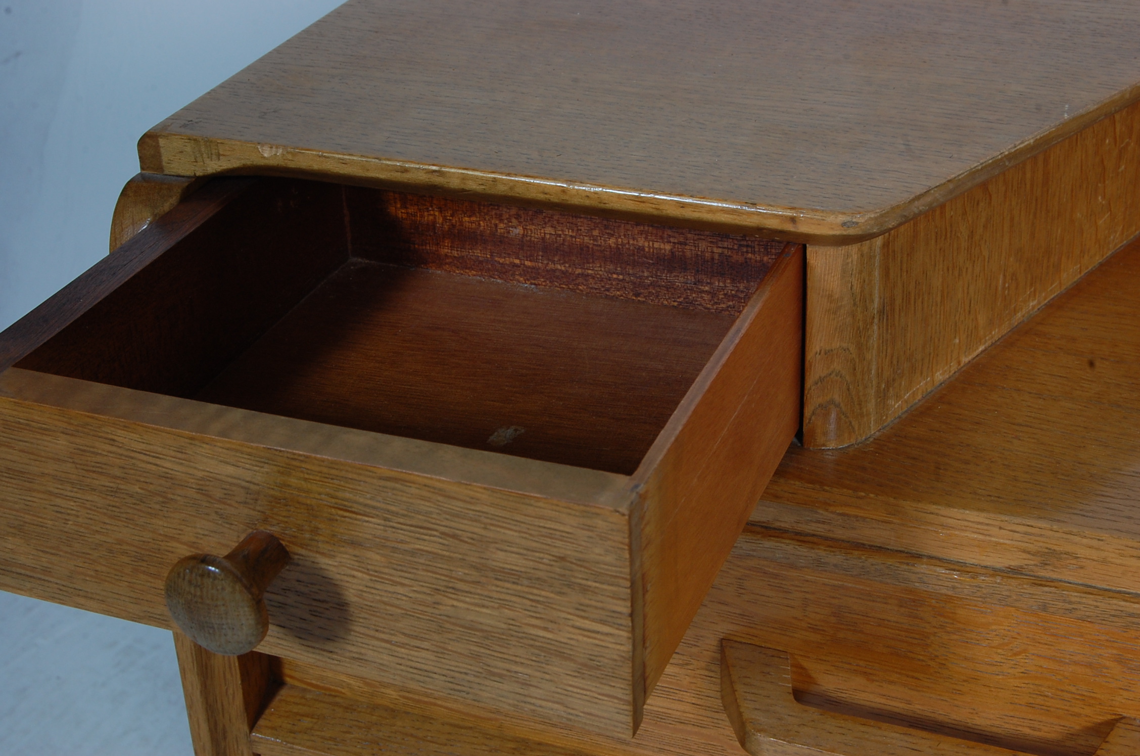 RETRO VINTAGE MID 20TH CENTURY GOLDEN OAK DRESSING TABLE - Image 4 of 7