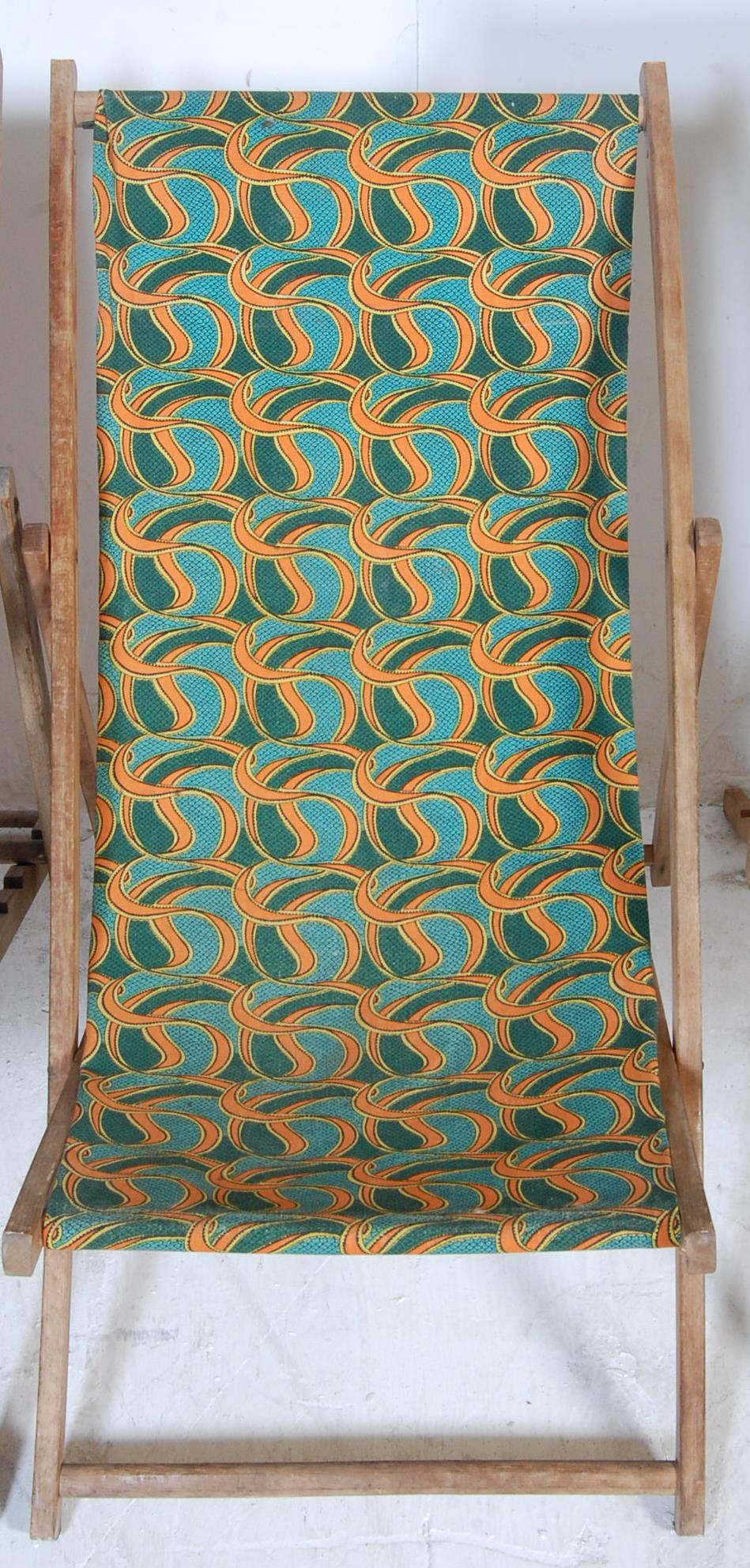 COLLECTION OF FOUR VINTAGE 20TH CENTURY DECK CHAIRS - Image 3 of 6