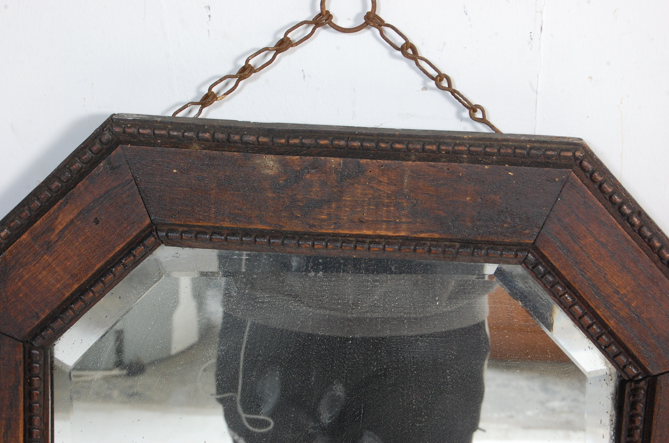 GROUP OF THREE 20TH CENTURY WALL HANGING MIRRORS - Image 3 of 8