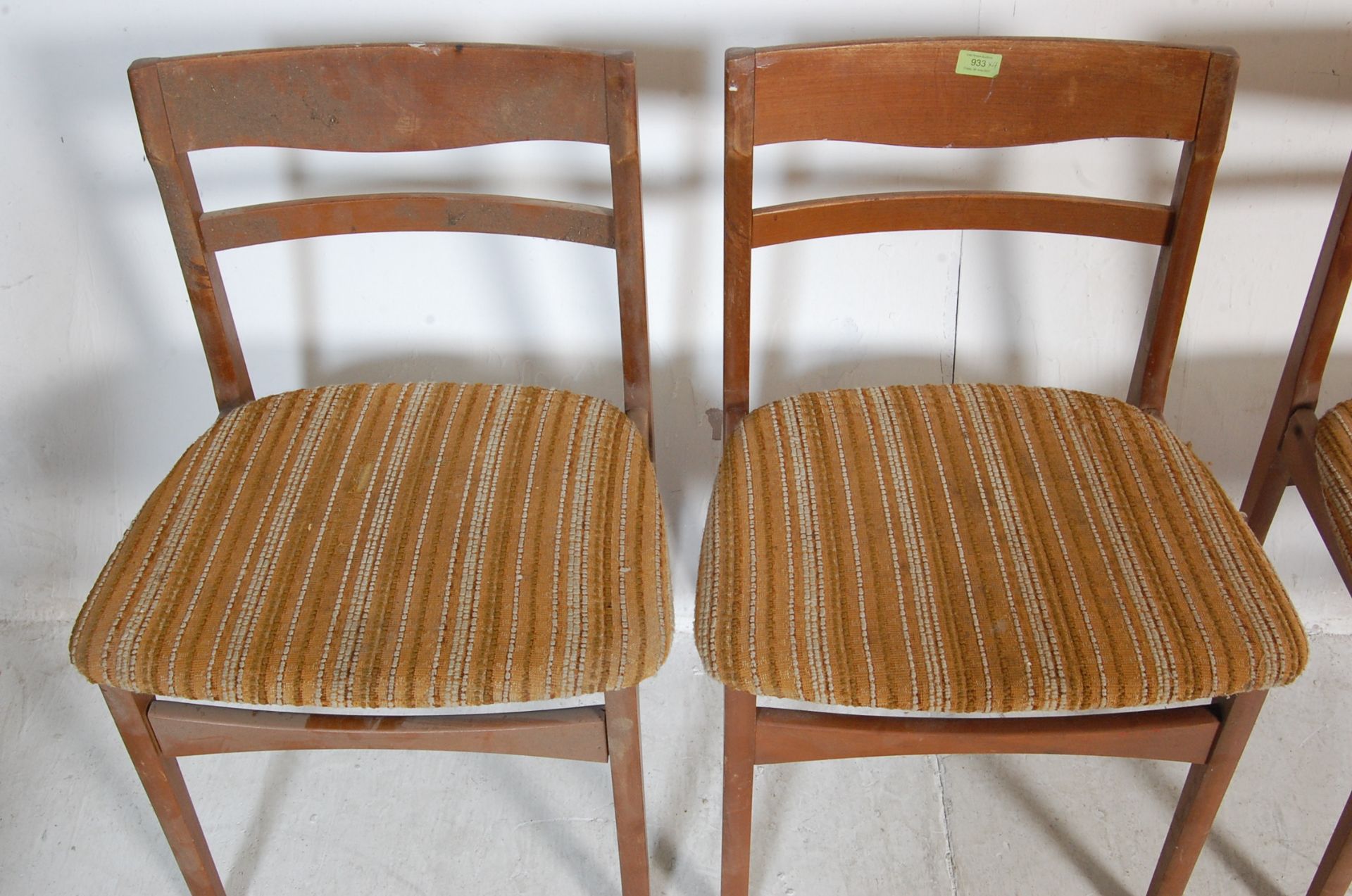 FOUR VINTAGE TEAK WOOD FRAME DINING CHAIRS BY NATHAN - Image 3 of 6