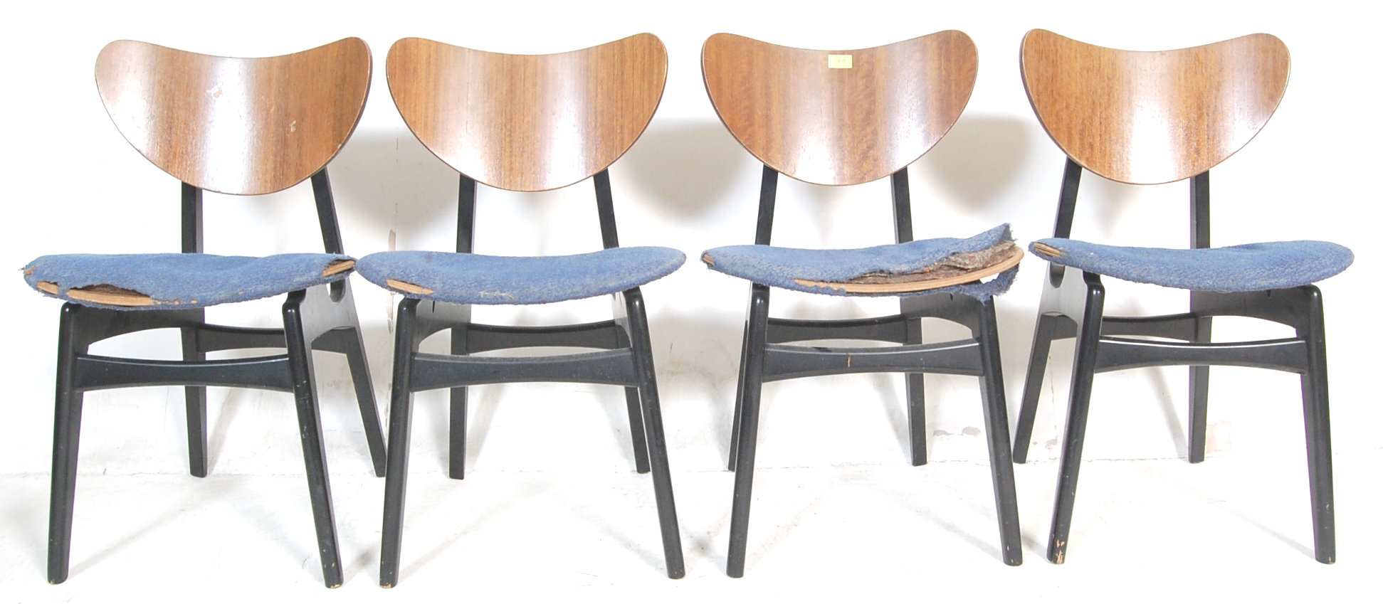 A SET OF FOUR VINTAGE RETRO MID CENTURY G-PLAN LIBRENZA ' BUTTERFLY ' DINING CHAIRS HAVING In