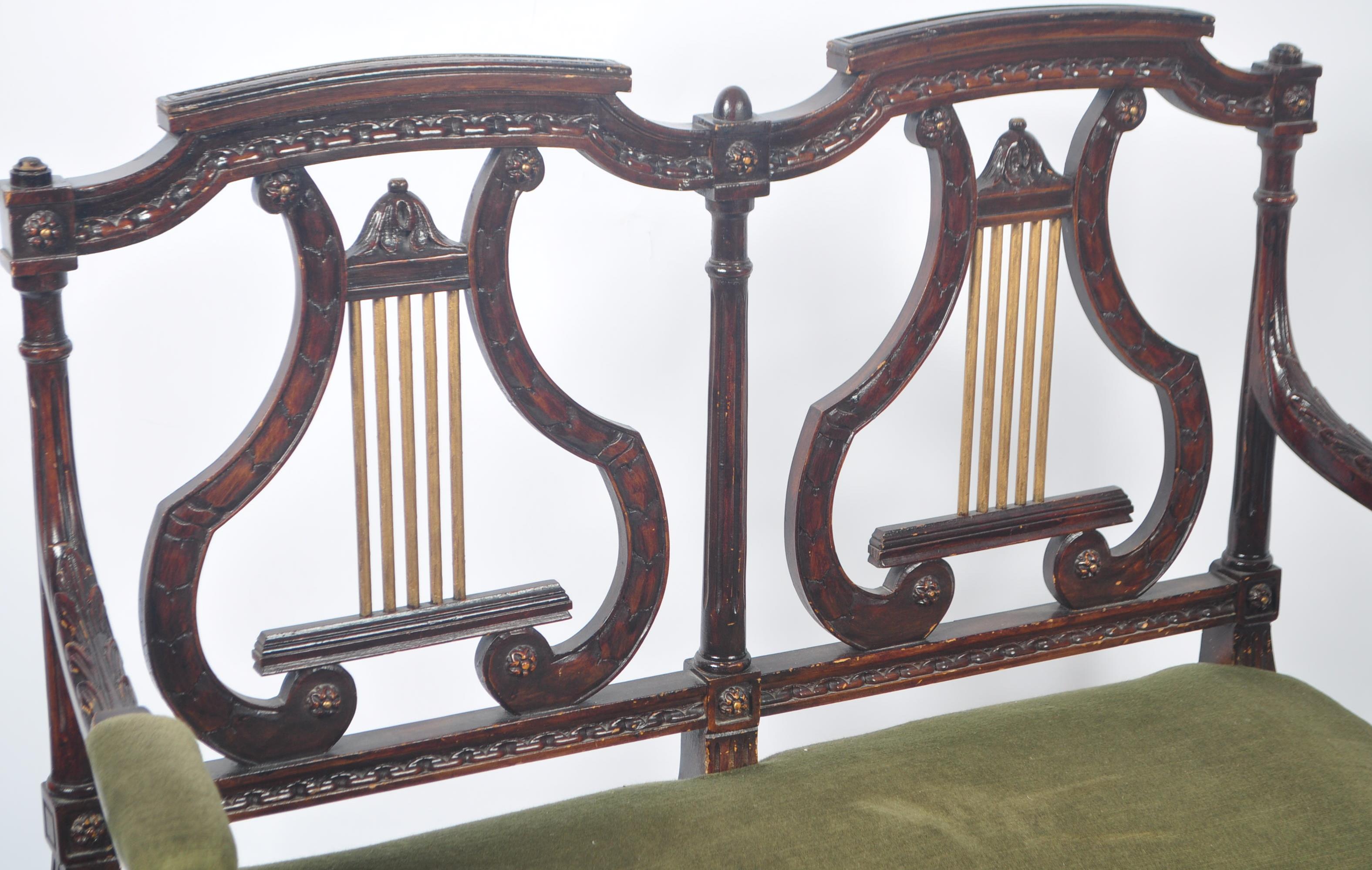 19TH CENTURY REGENCY CARVED MAHOGANY TWO SEATER LOVE SEAT - Image 6 of 10