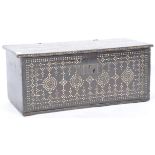 ANTIQUE 17TH CENTURY INDO-PORTUGUESE PEARL INLAID BOX