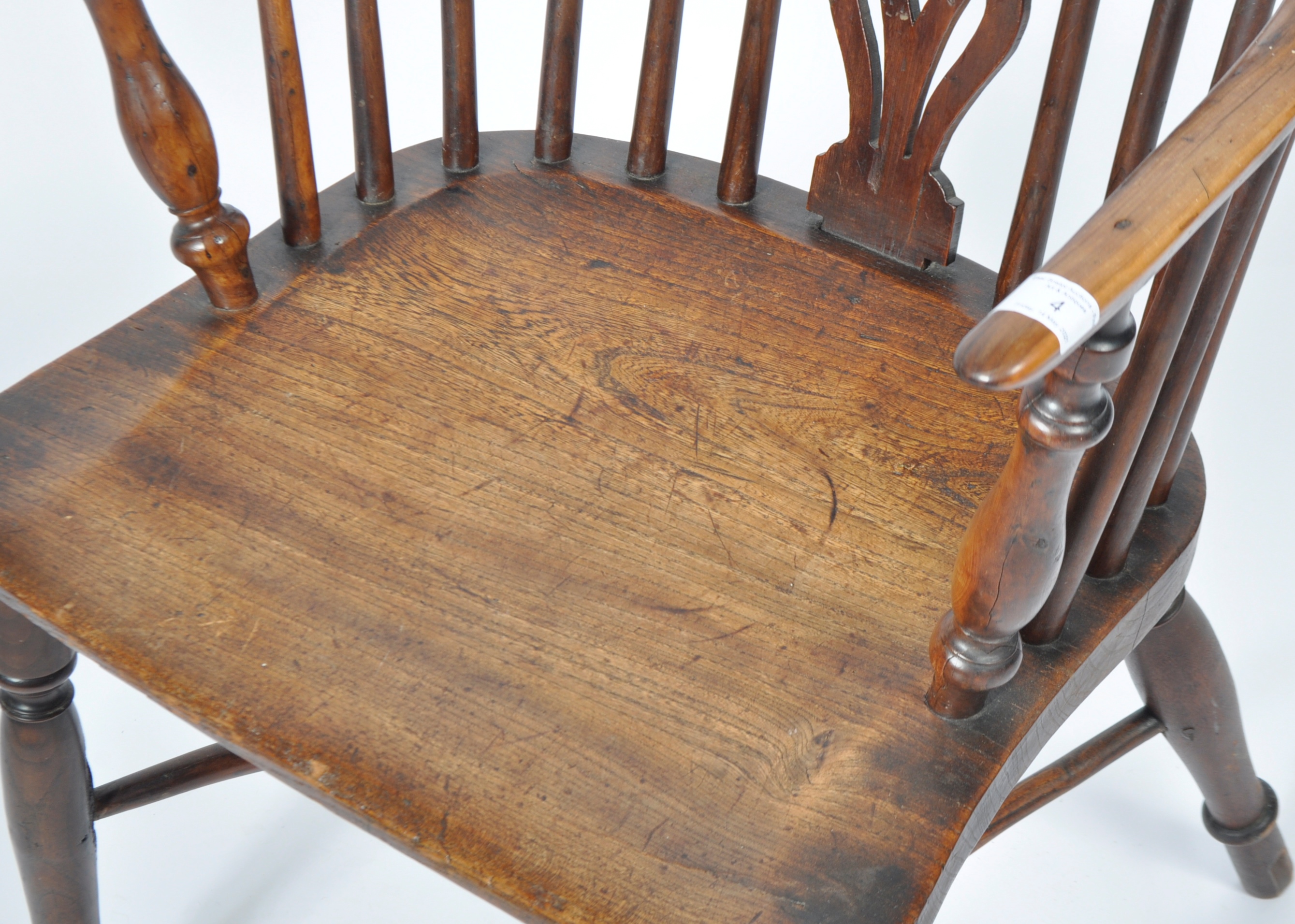 ANTIQUE GEORGIAN YEW AND ELM CRINOLINE WINDSOR ARMCHAIR - Image 3 of 8