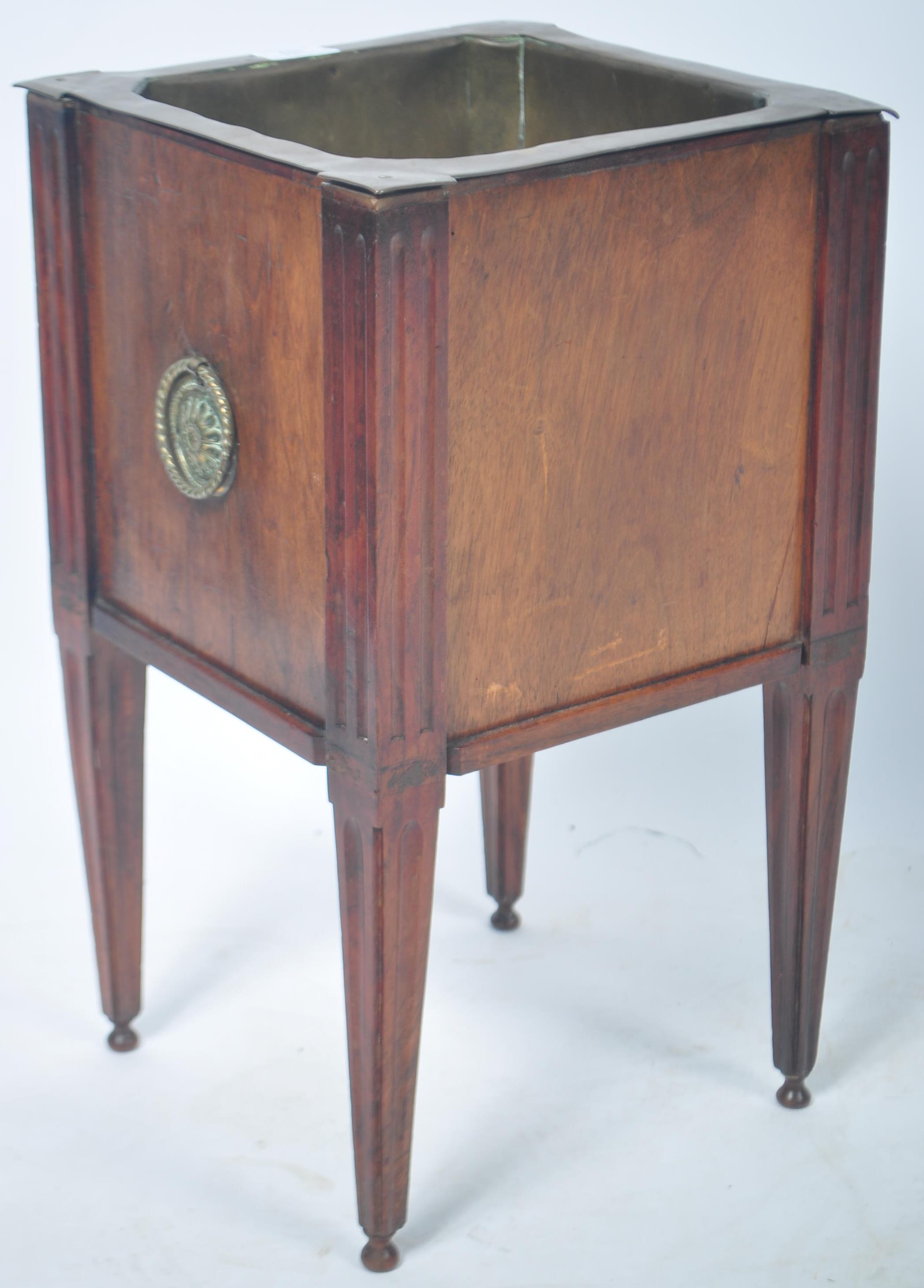 19TH CENTURY WALNUT WINE BUCKET RAISED ON REEDED SUPPORTS - Image 5 of 6