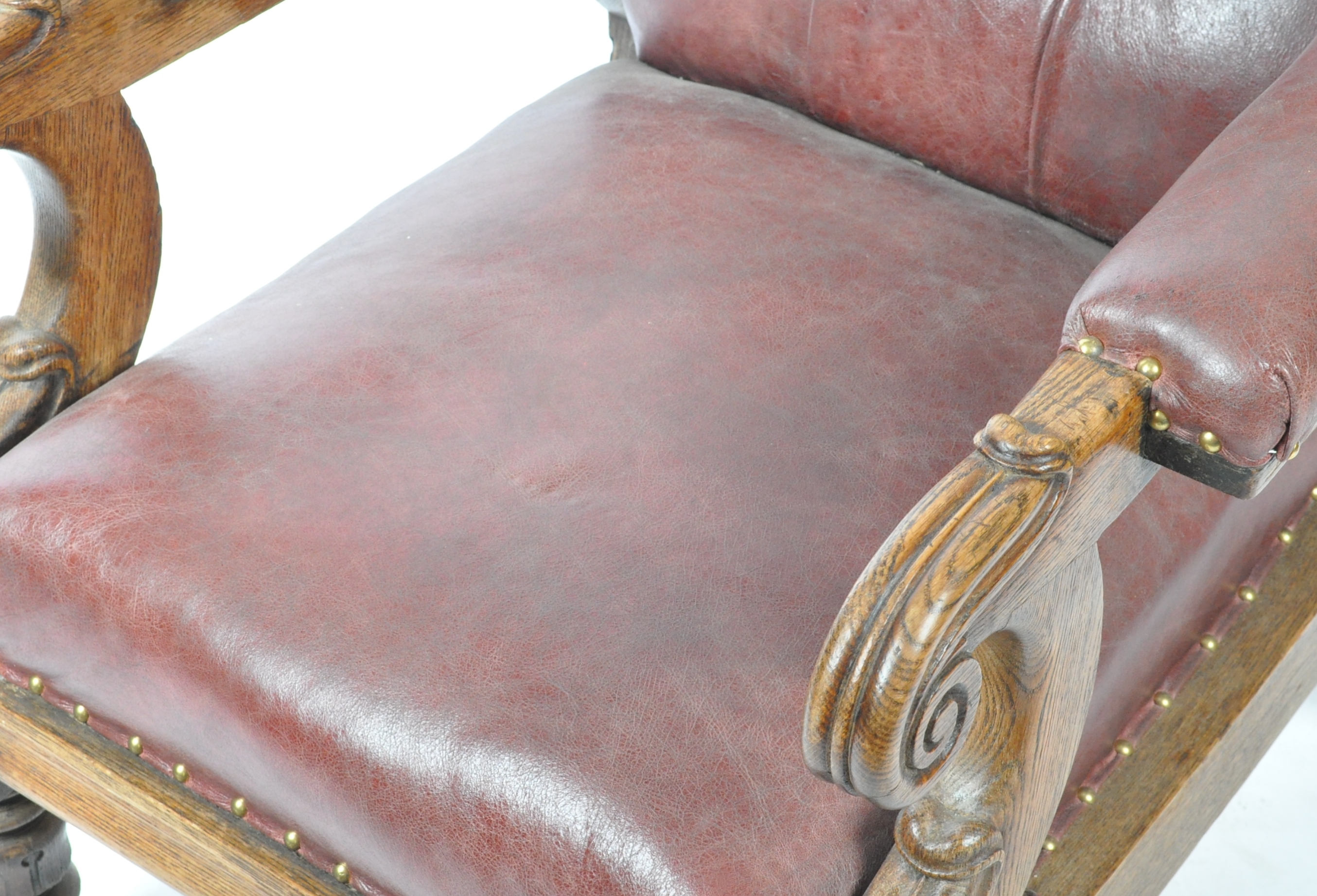 WILLIAM IV ENGLISH CARVED OAK AND LEATHER UPHOLSTERED LIBRARY CHAIR - Image 3 of 7