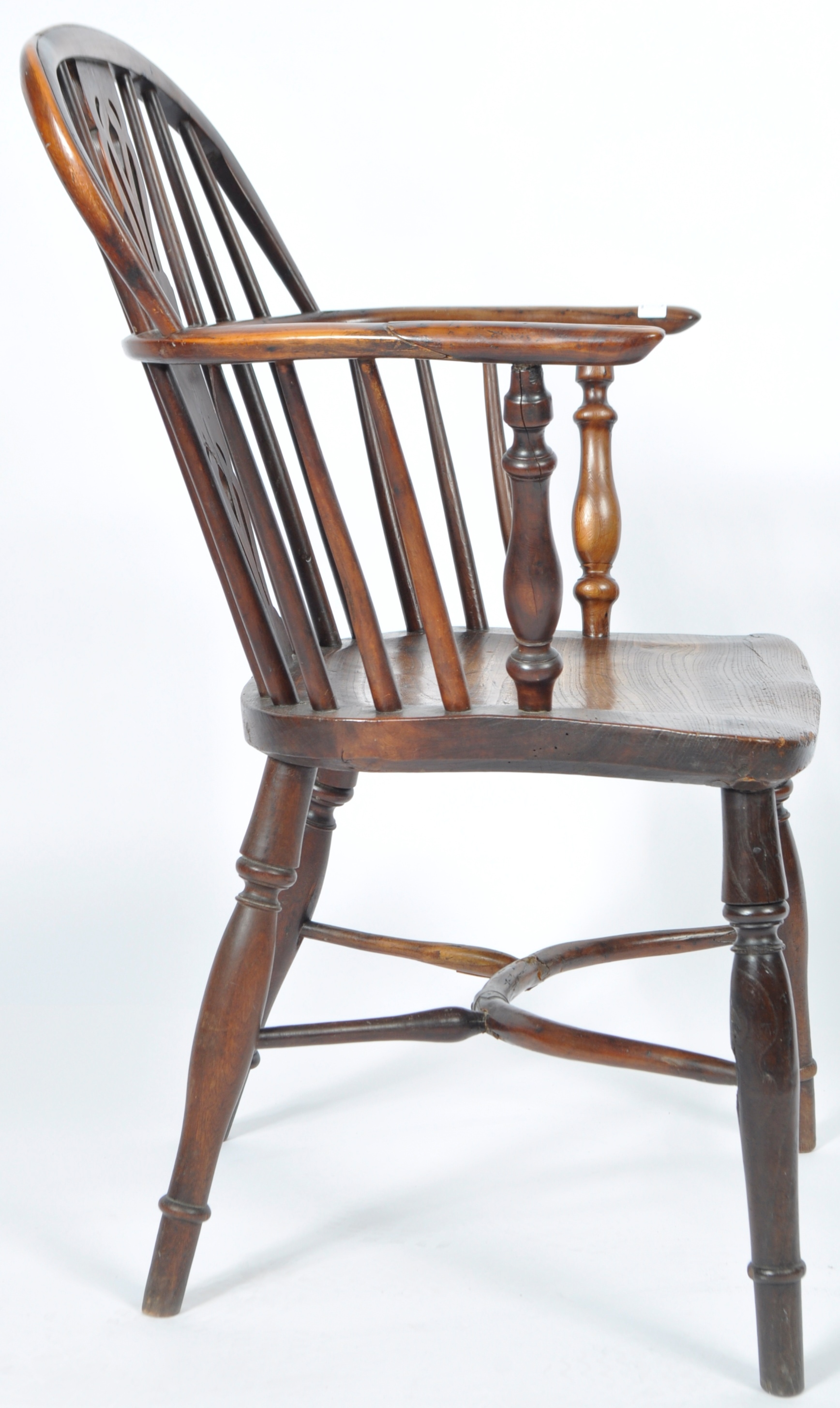 ANTIQUE GEORGIAN YEW AND ELM CRINOLINE WINDSOR ARMCHAIR - Image 5 of 8