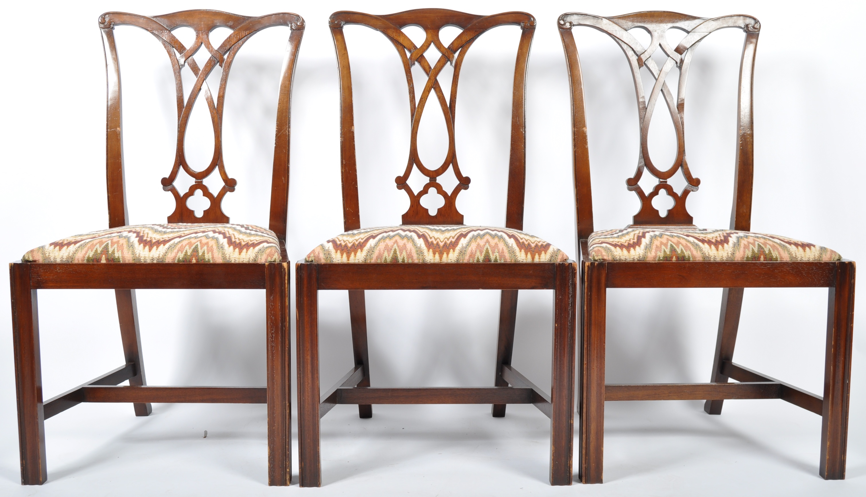 SET OF SIX 20TH CENTURY CHIPPENDALE REVIVAL CHAIRS - Image 4 of 8