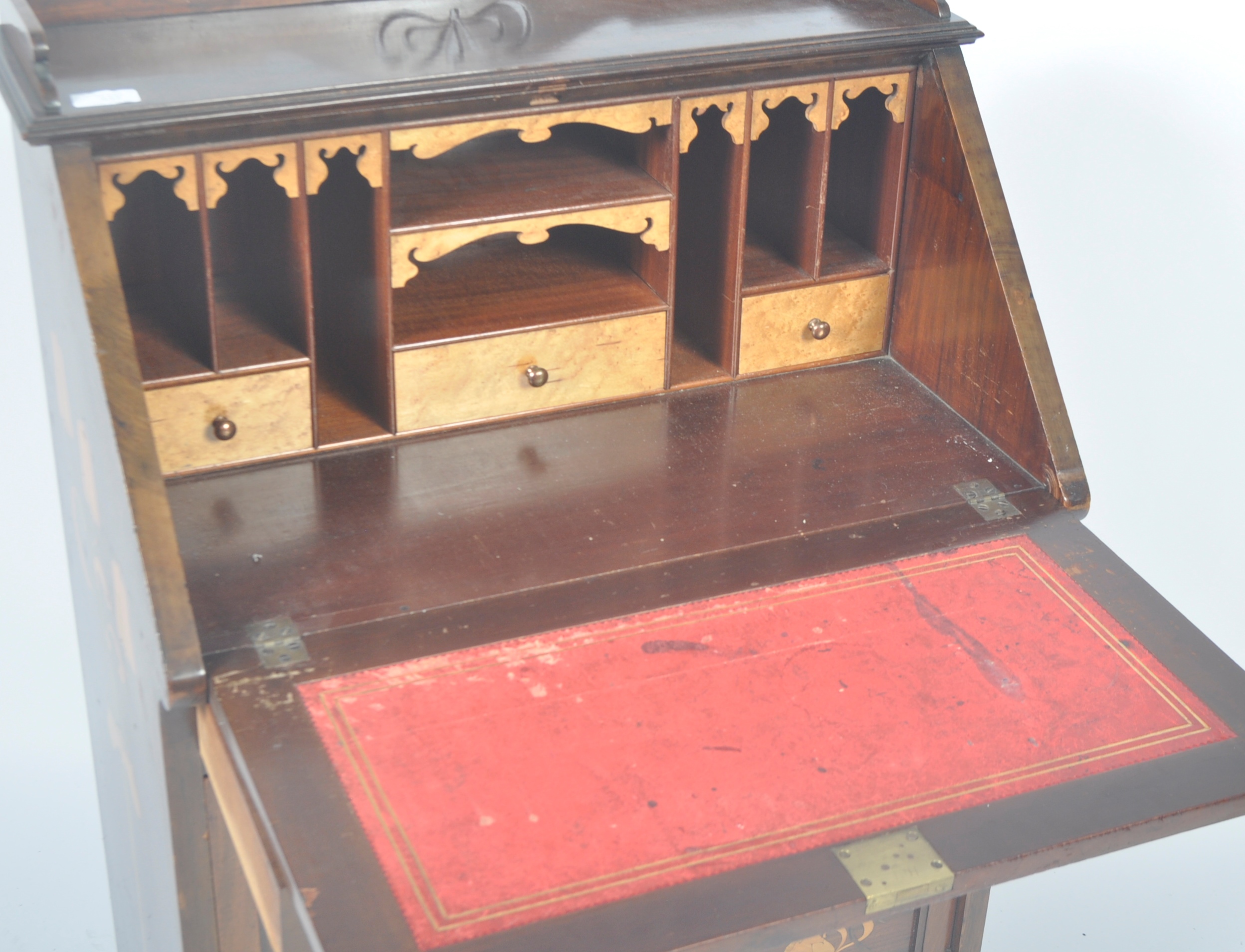 ATTRIBUTED TO SHEPLAND & PETTER - LIBERTY - MAHOGANY STUDENTS BUREAU - Image 3 of 12