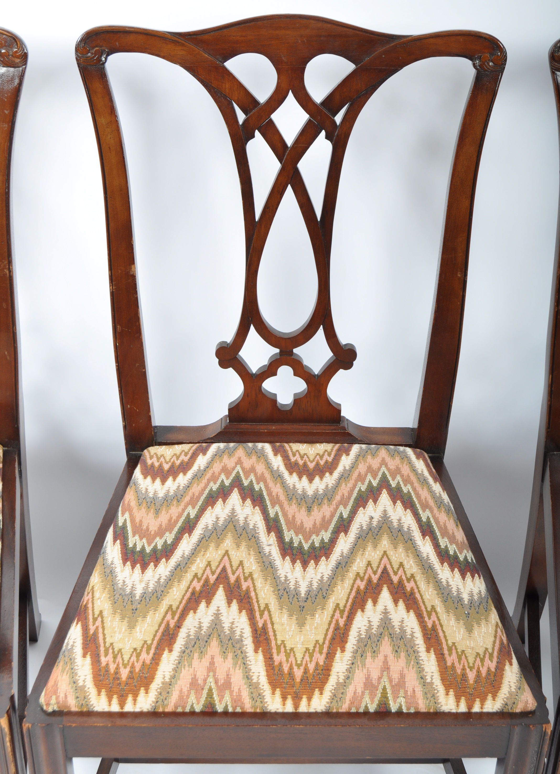 SET OF SIX 20TH CENTURY CHIPPENDALE REVIVAL CHAIRS - Image 6 of 8