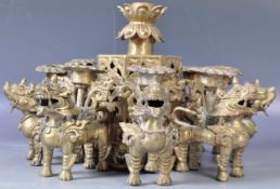 19TH CENTURY ANTIQUE TIBETAN FOO DOG CENTERPIECE