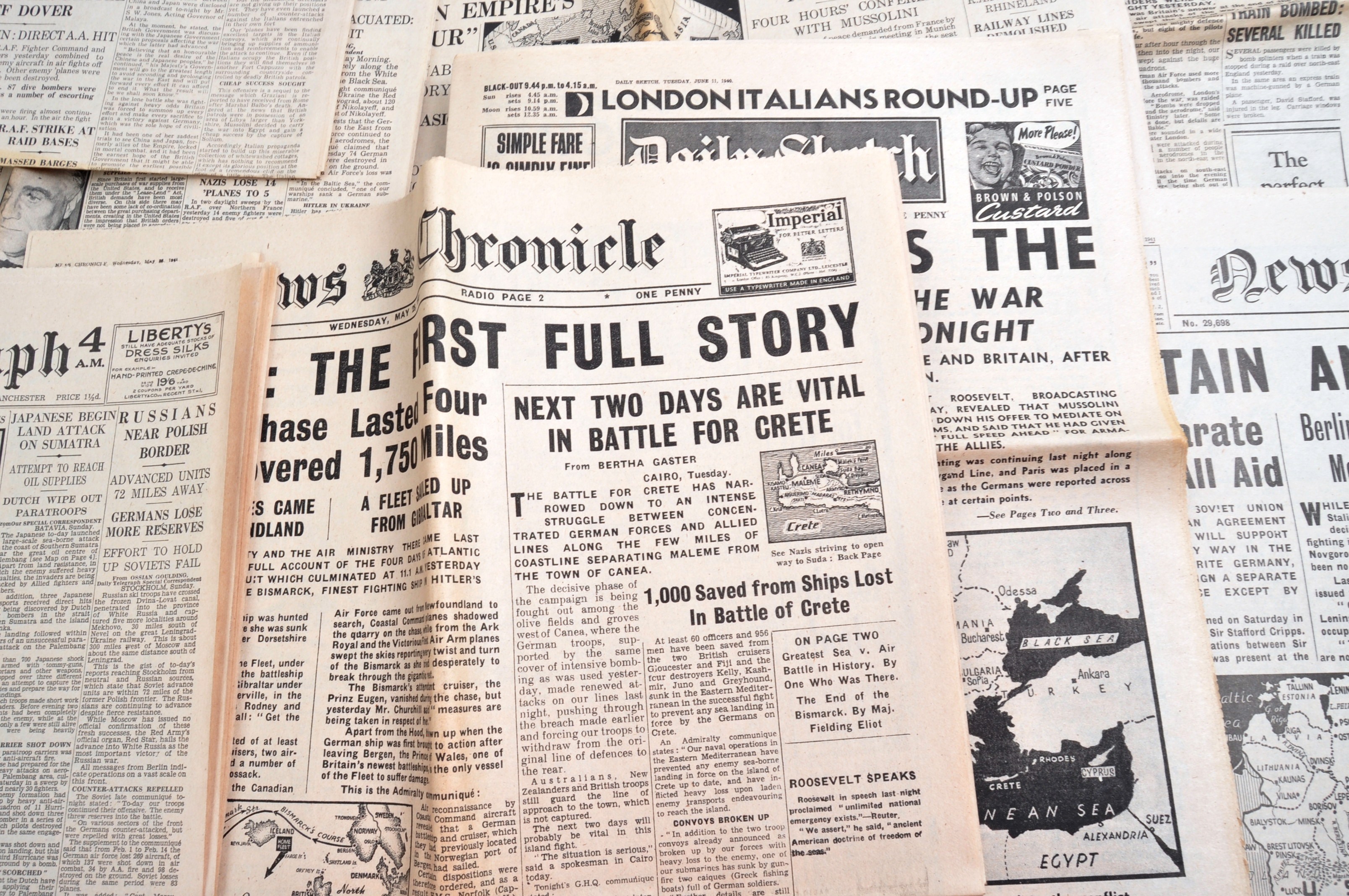 WWII SECOND WORLD WAR - COLLECTION OF WARTIME NEWSPAPERS - Image 3 of 11