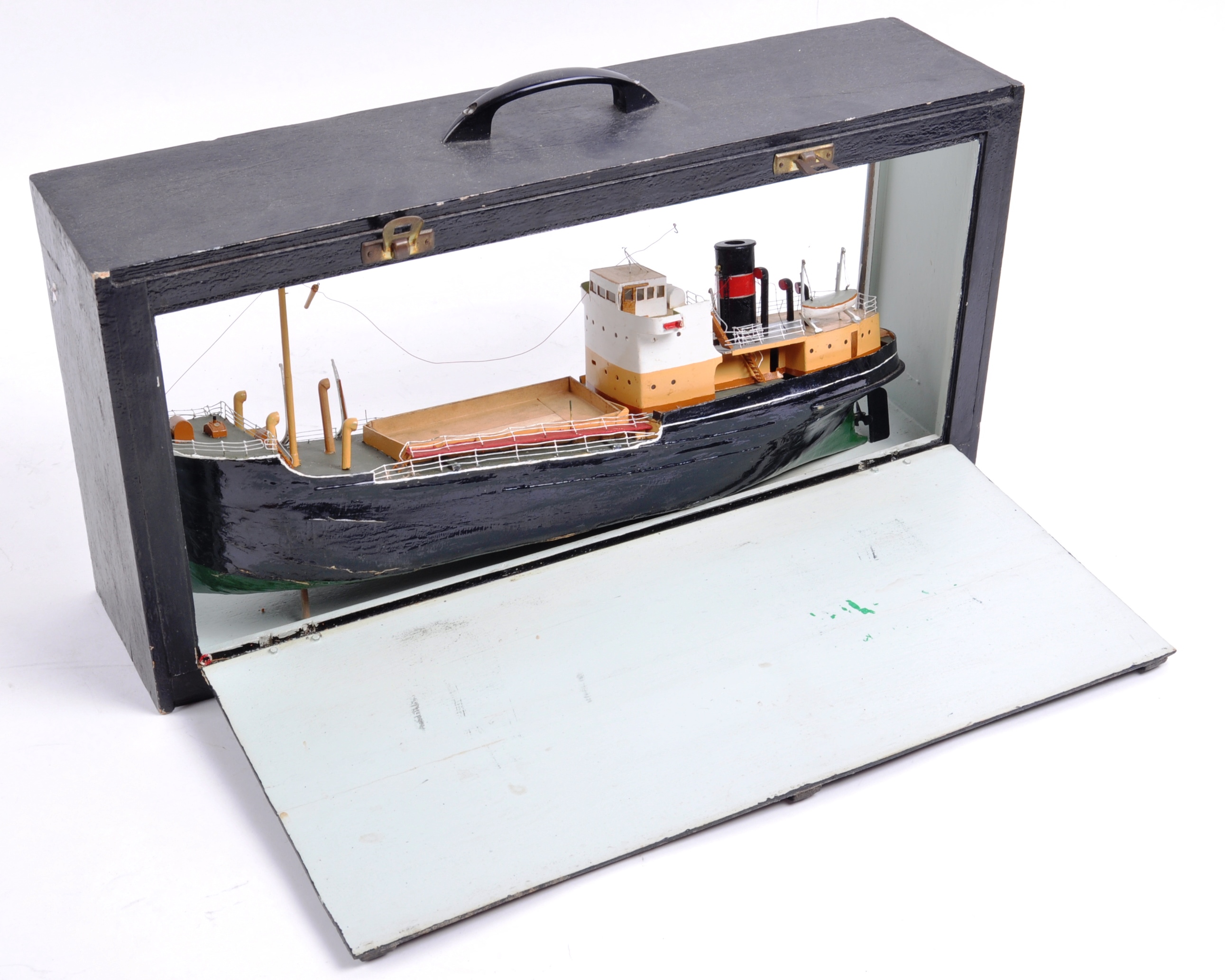 20TH CENTURY SCRATCH BUILT SEAT FISHING BOAT MODEL - Image 6 of 8