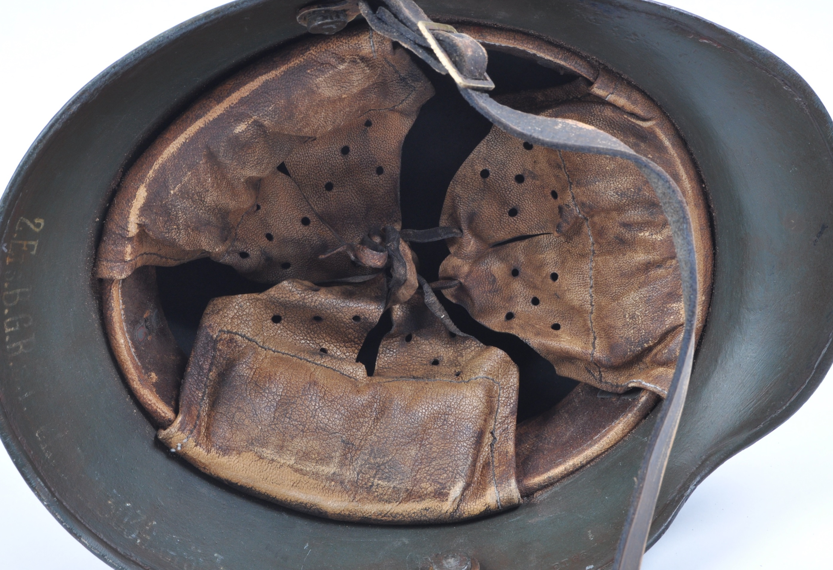 WWI FIRST WORLD WAR M16 CAMOUFLAGE HELMET - Image 5 of 7