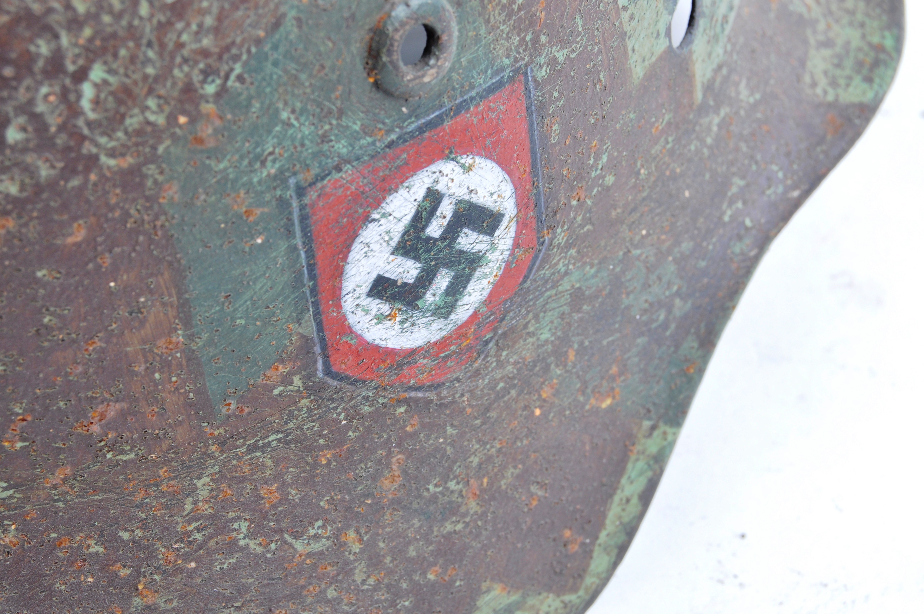 WWII SECOND WORLD WAR THIRD REICH GERMAN M35 HELMET - Image 4 of 8