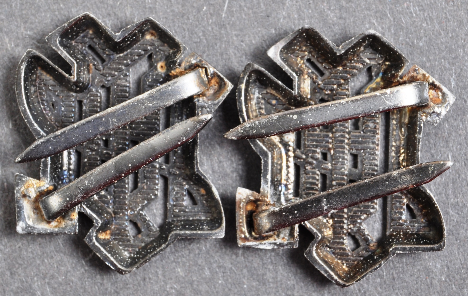 WWII SECOND WORLD WAR GERMAN LEIBSTANDARTE COLLAR BADGES - Image 2 of 2