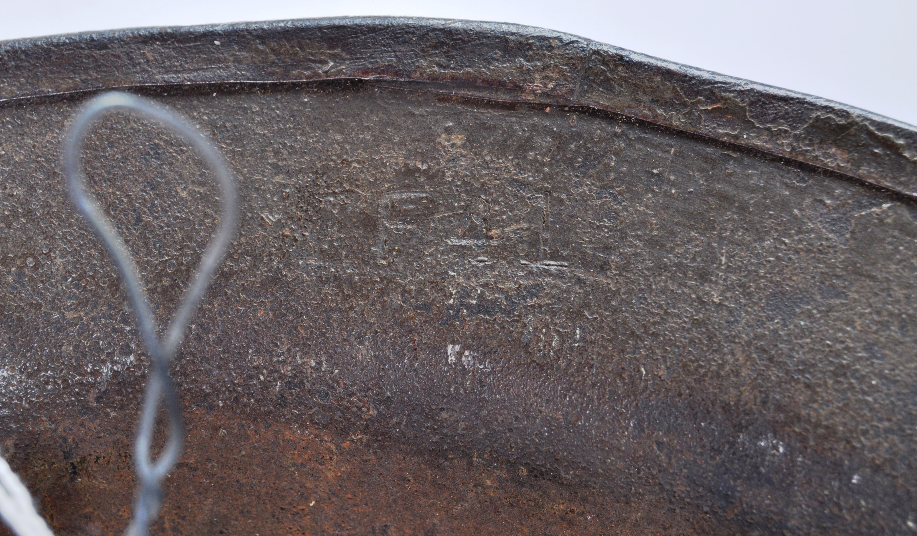 WWI FIRST WORLD WAR - AMERICAN US ARMY BRODIE HELMET - Image 5 of 6