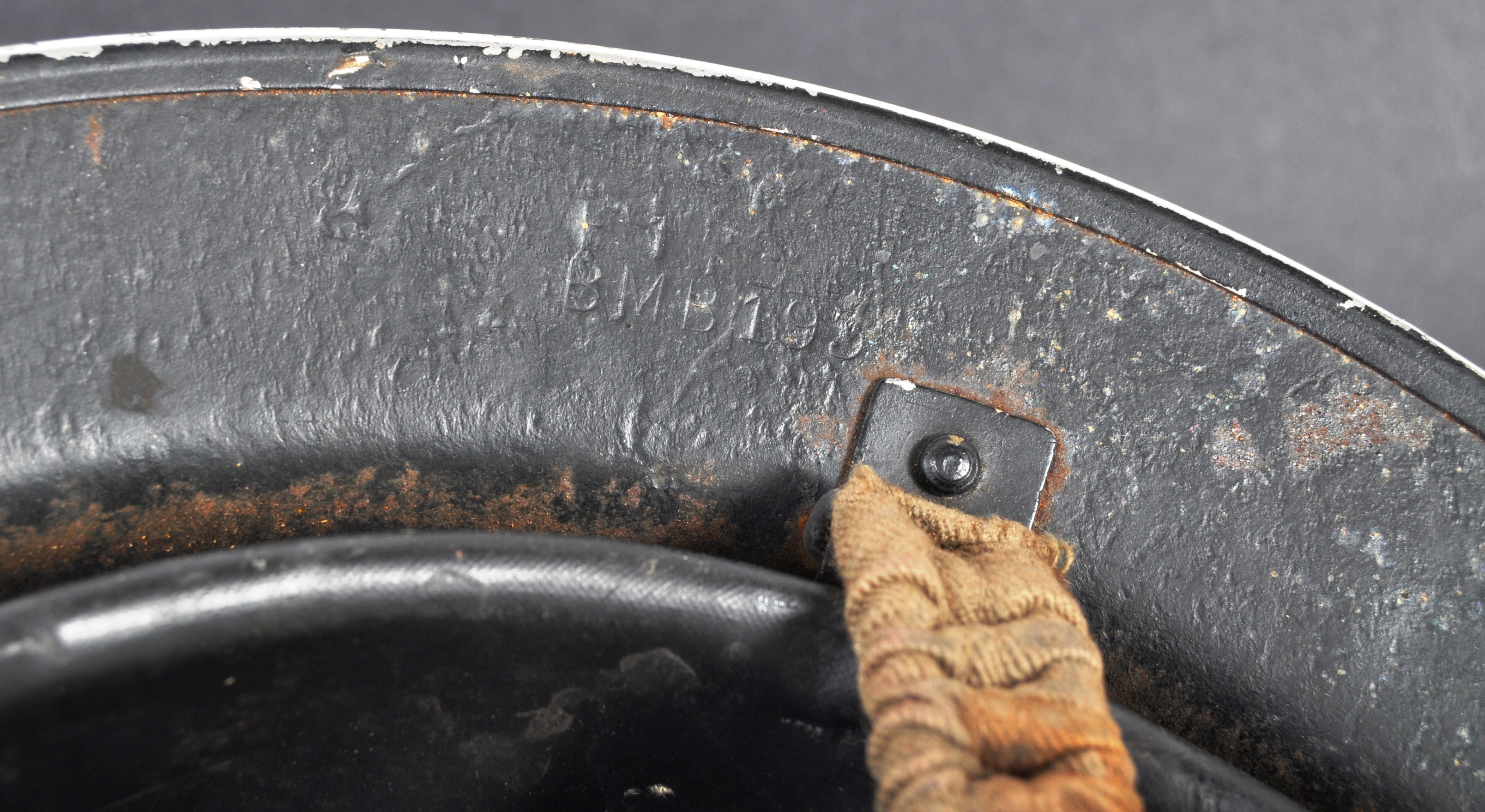 TWO ORIGINAL WWII SECOND WORLD WAR BRITISH COMBAT HELMETS - Image 5 of 7