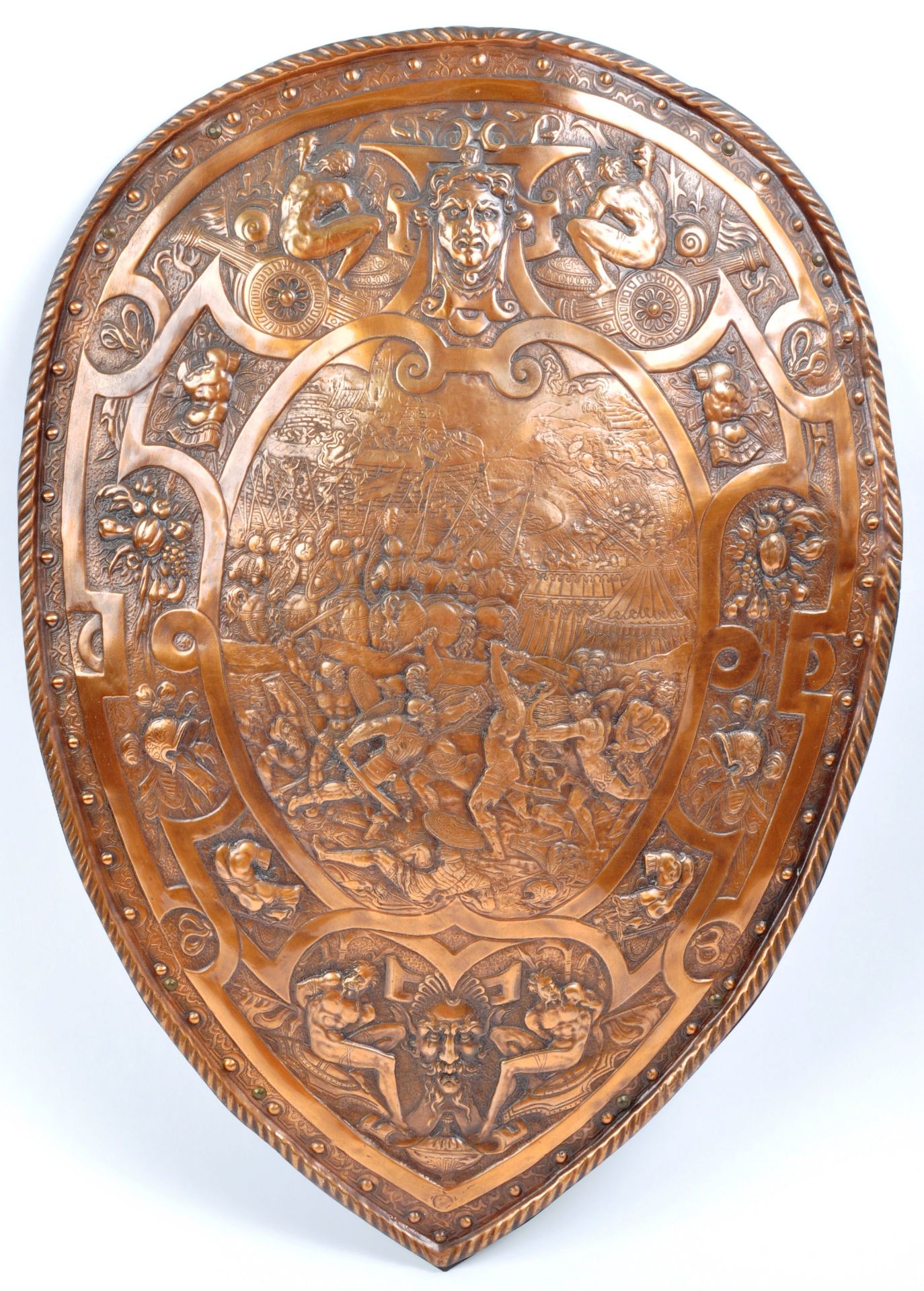 19TH CENTURY DECORATIVE COPPER SHIELD RELATING TO HENRY II