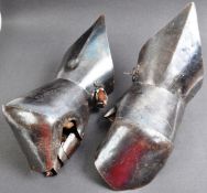 20TH CENTURY IRON GAUNTLET PLATE ARMOUR PROPS