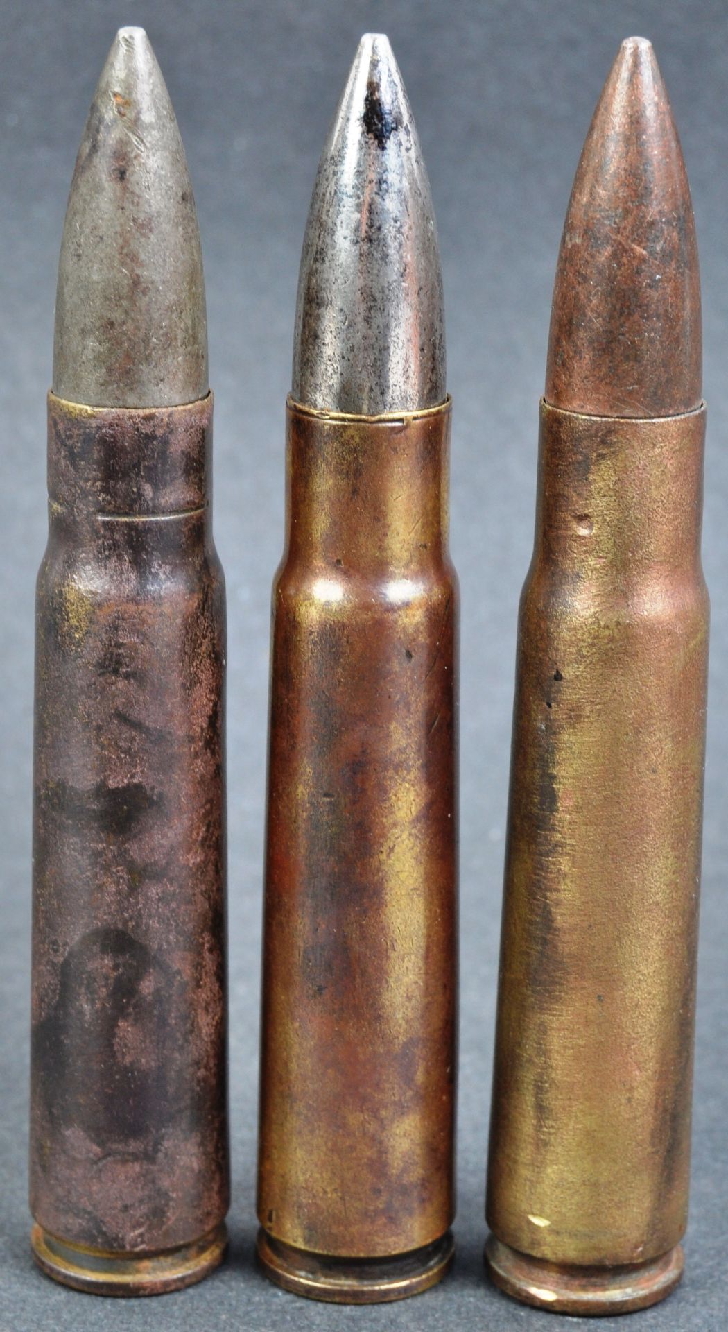 COLLECTION OF X3 SECOND WORLD WAR VICKERS AMMUNITION ROUNDS - Image 4 of 4
