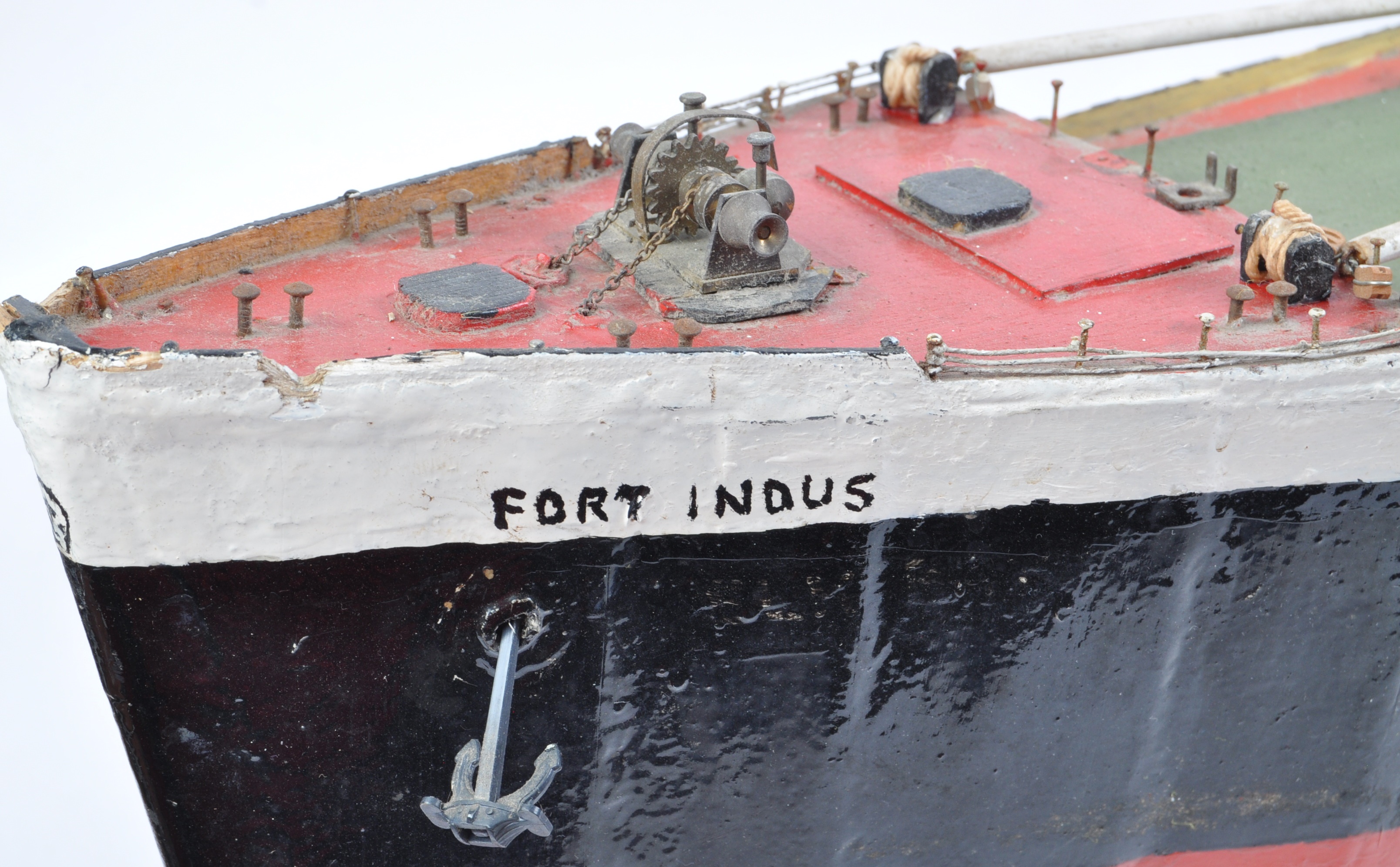SHIPPING - RADIO CONTROLLED SCALE MODEL ' FORT INDUS ' CARGO SHIP - Image 2 of 11