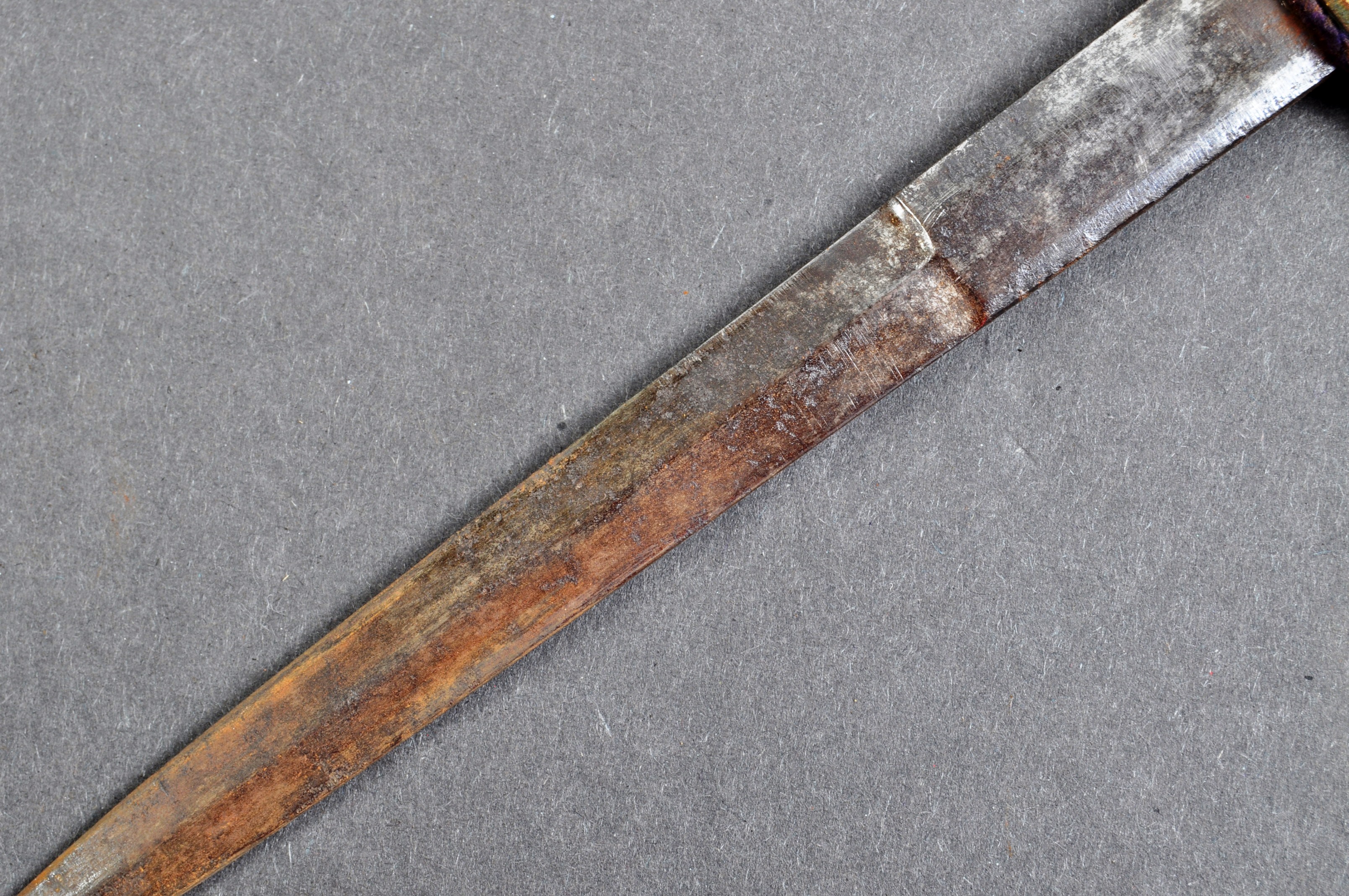 19TH CENTURY ' MEMENTO MORI ' SOUTH EUROPEAN DAGGER - Image 3 of 8