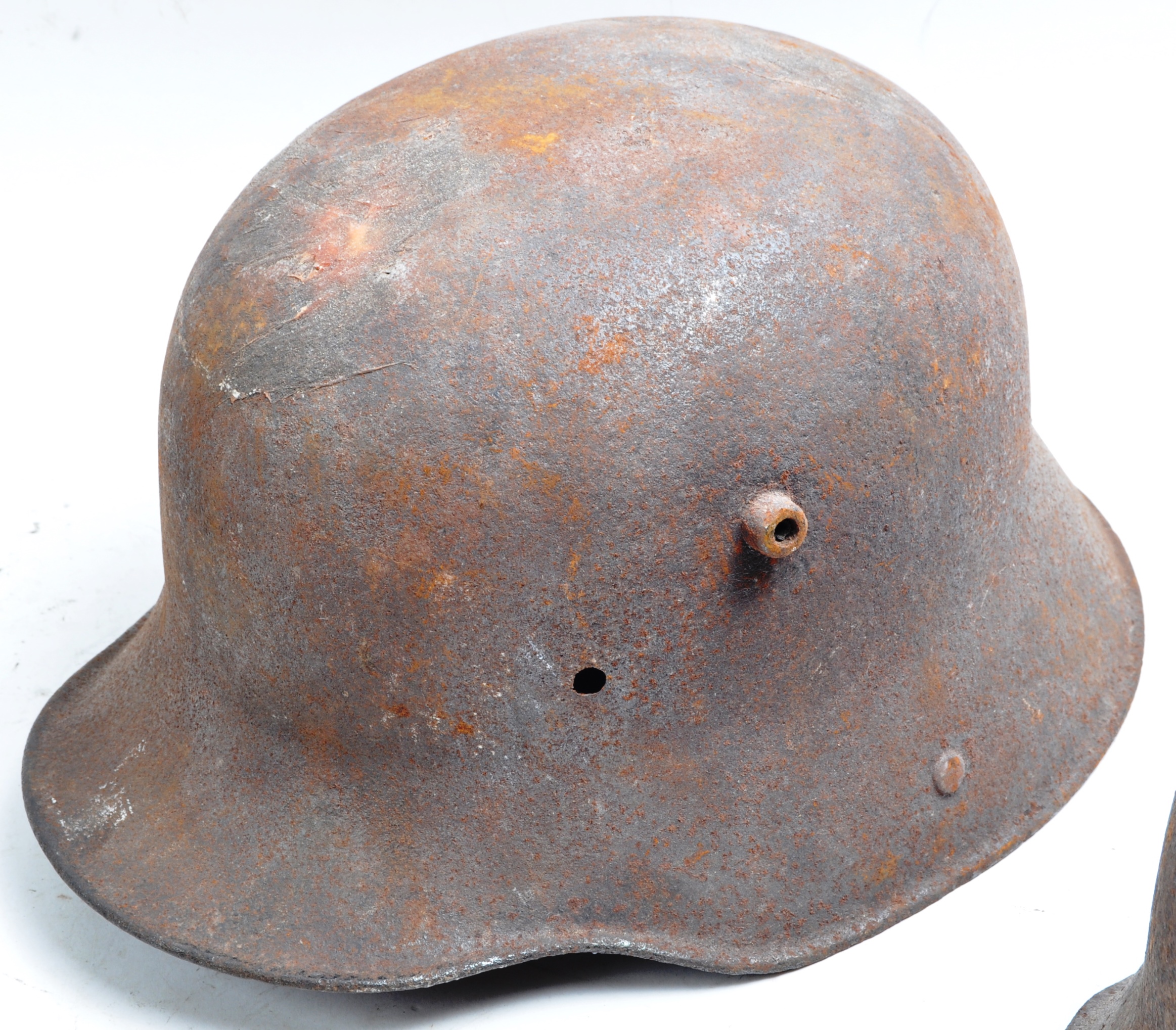 WWI FIRST WORLD WAR RELIC HELMETS - BRITISH & GERMAN - Image 4 of 11