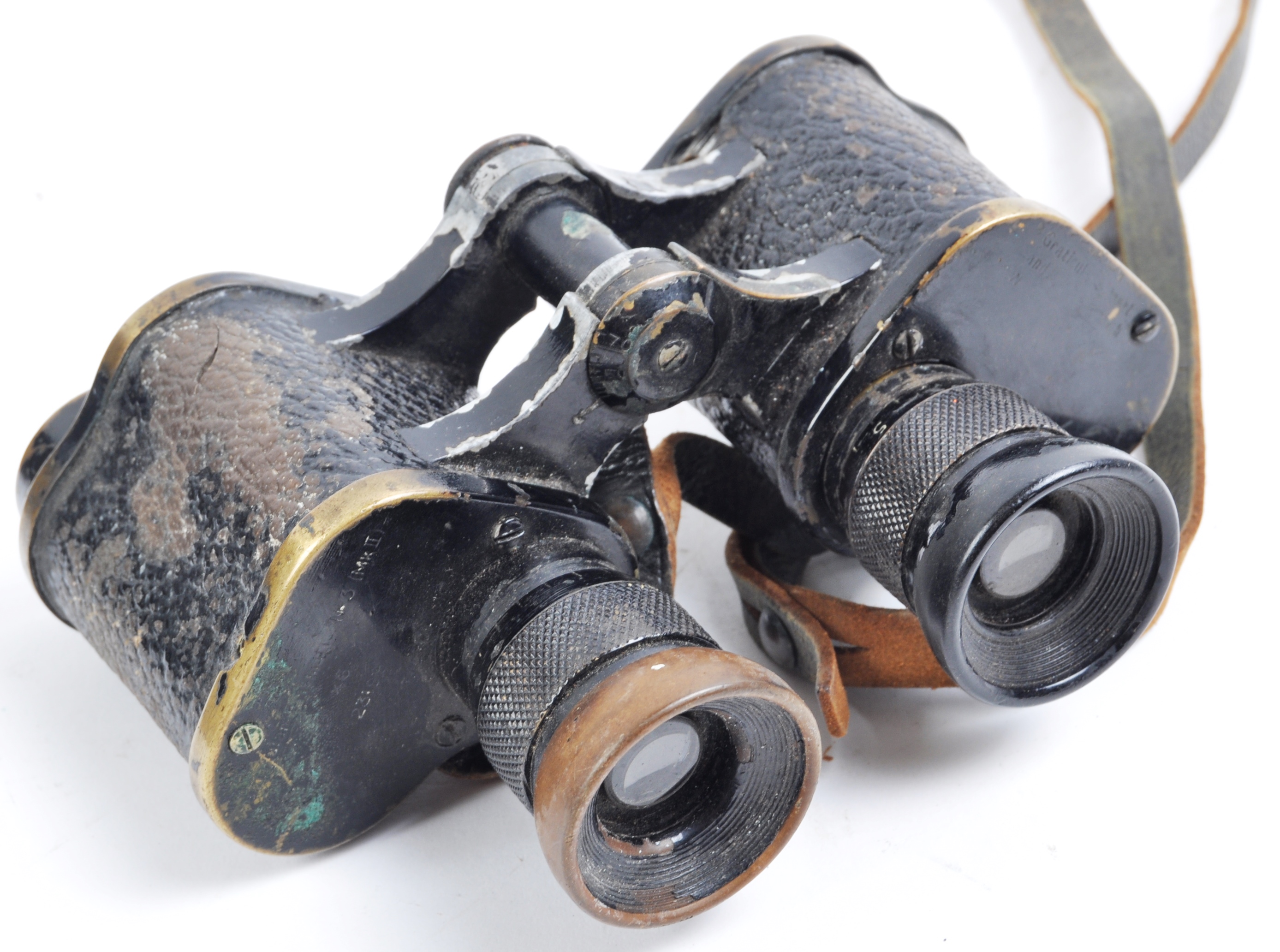 WWII SECOND WORLD WAR OBSERVER CORPS HELMET & BINOCULARS - Image 3 of 11