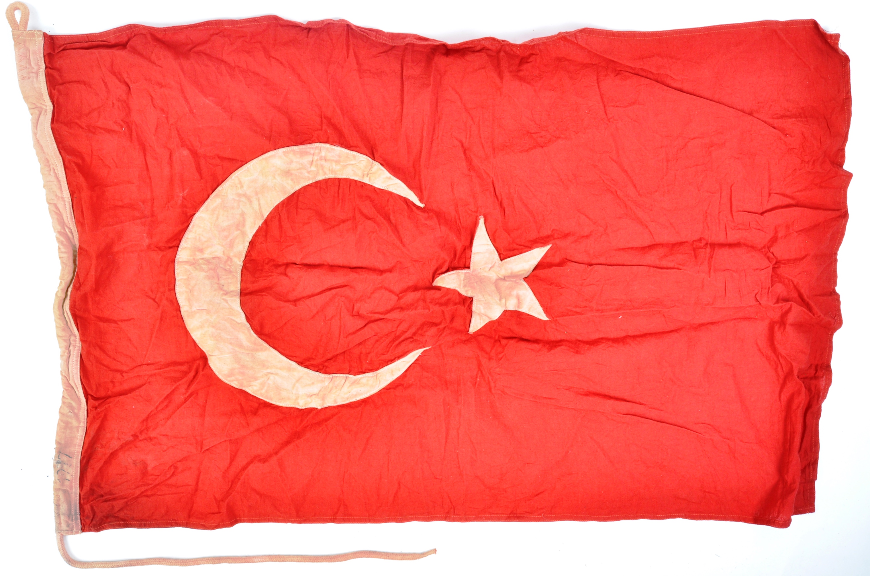 WWI FIRST WORLD WAR TURKISH / OTTOMAN LINEN FLAG