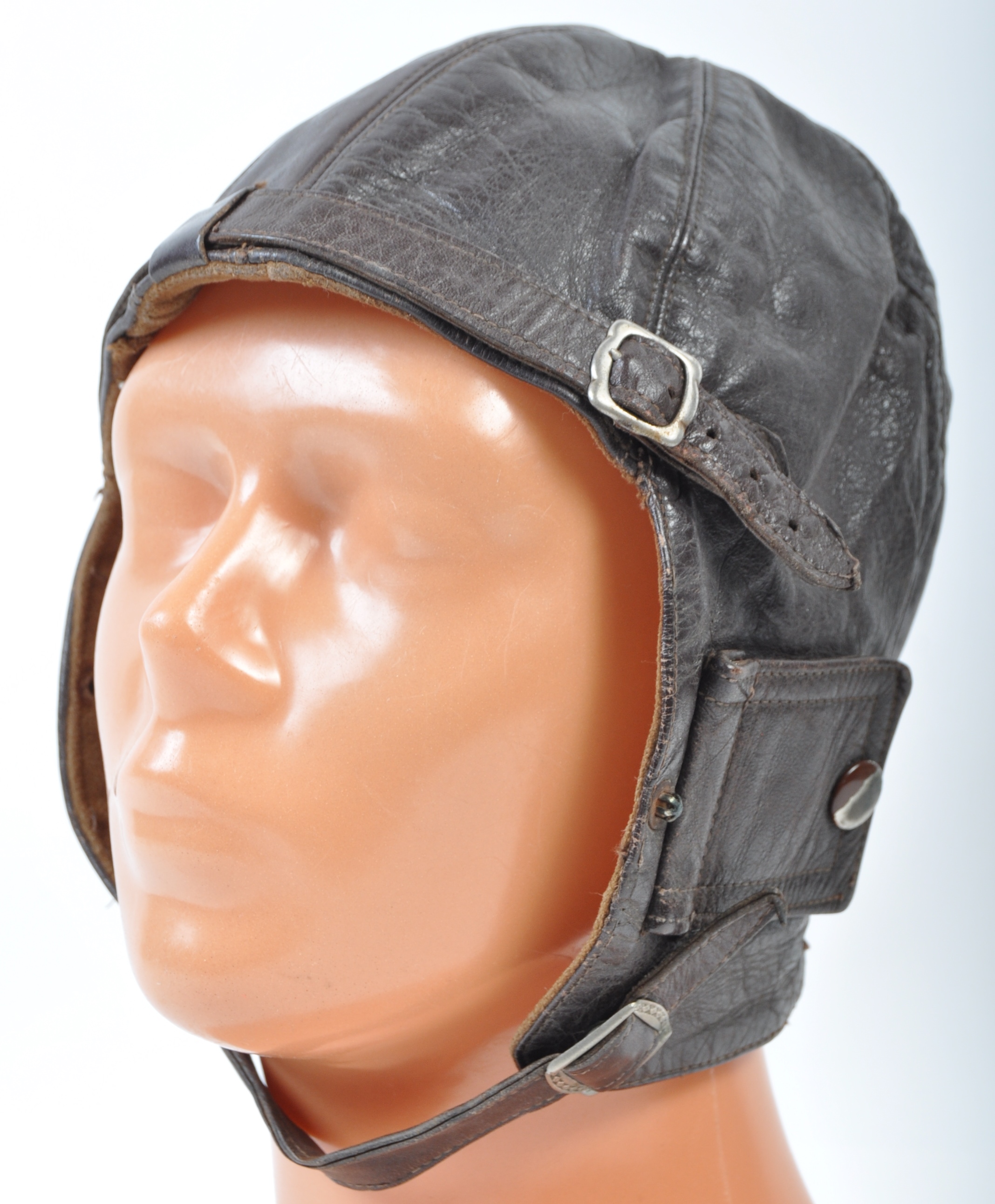 ORIGINAL WWII ERA AVIATION PILOT LEATHER FLYING HELMET