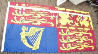 LARGE ROYAL STANDARD OF THE UNITED KINGDOM FLAG