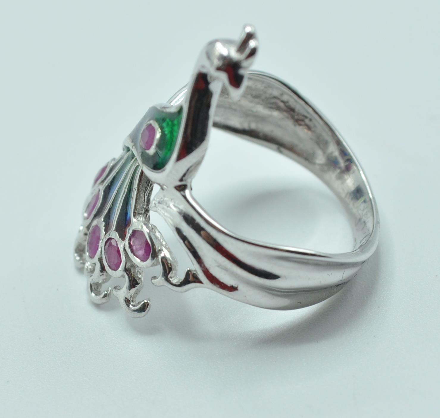 STAMPED 925 SILVER ENAMEL PEACOCK RING. - Image 3 of 6