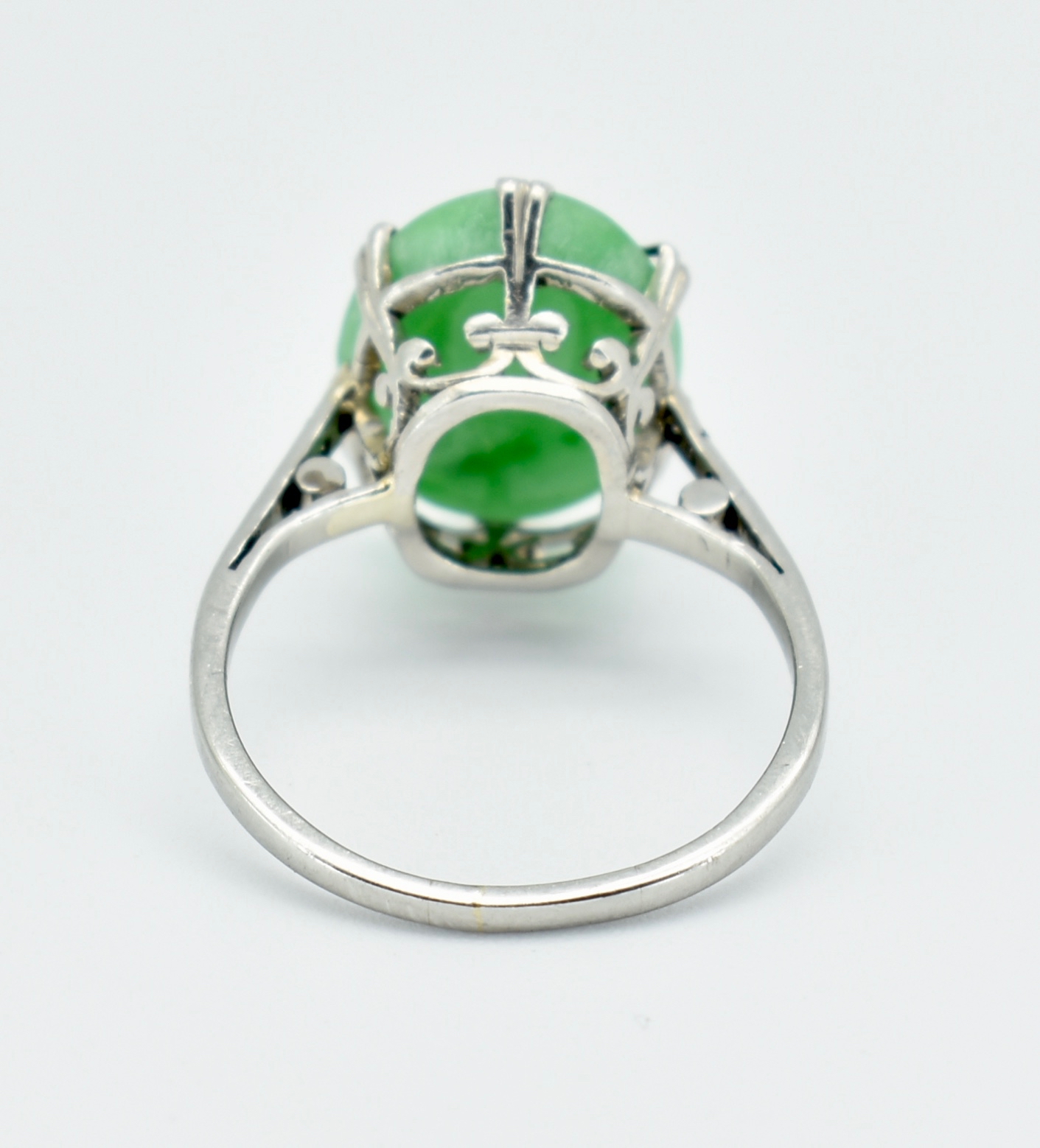 PLATINUM JADE & DIAMOND RING - Image 6 of 7