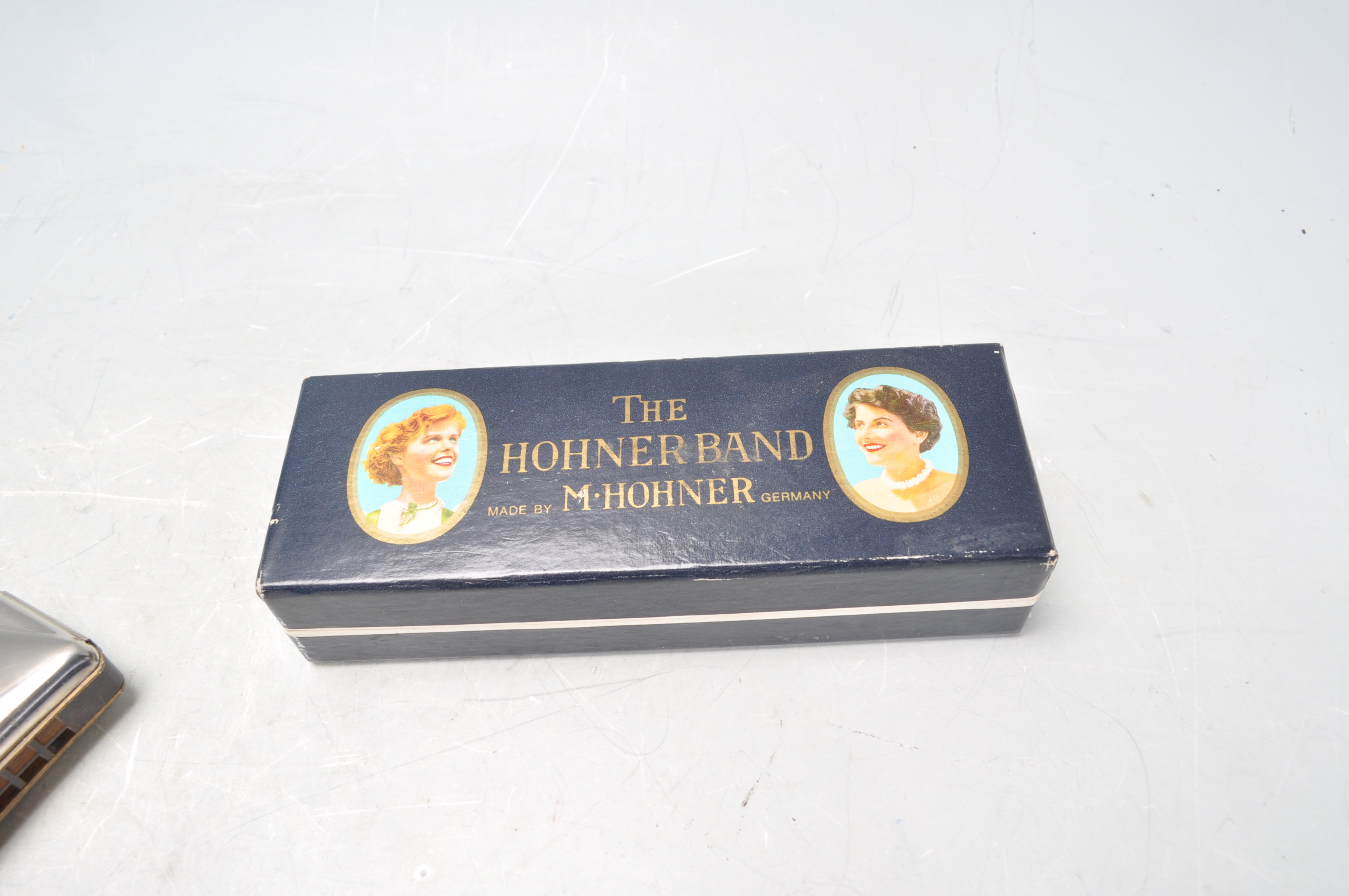 VINTAGE GERMAN HOHNER HARMONICA - Image 5 of 6