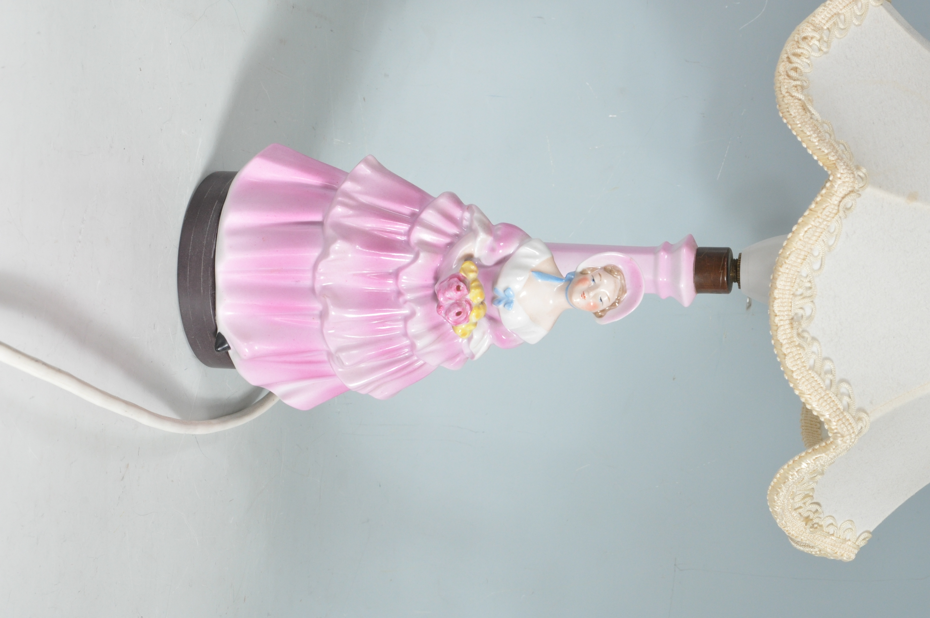 VINTAGE MID 20TH CENTURY CRINOLINE LADY LAMP - Image 2 of 6