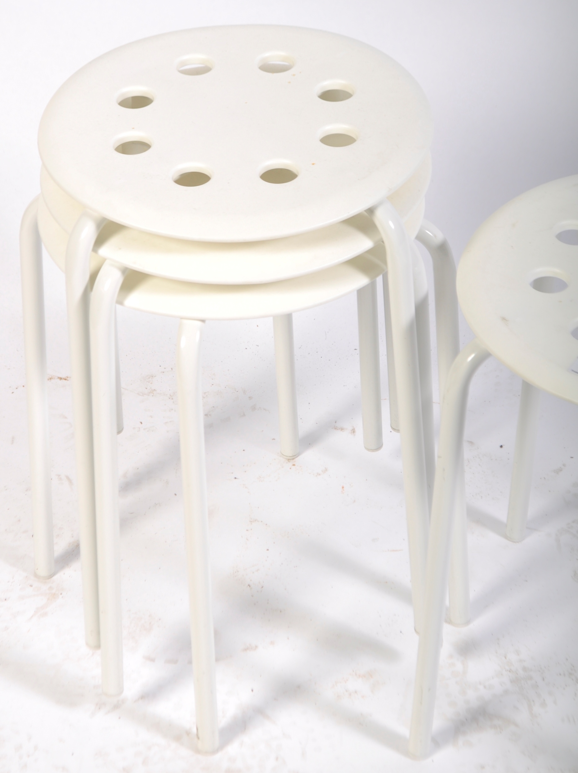 MATCHING SET OF FOUR CONTEMPORARY STOOLS - Image 2 of 3