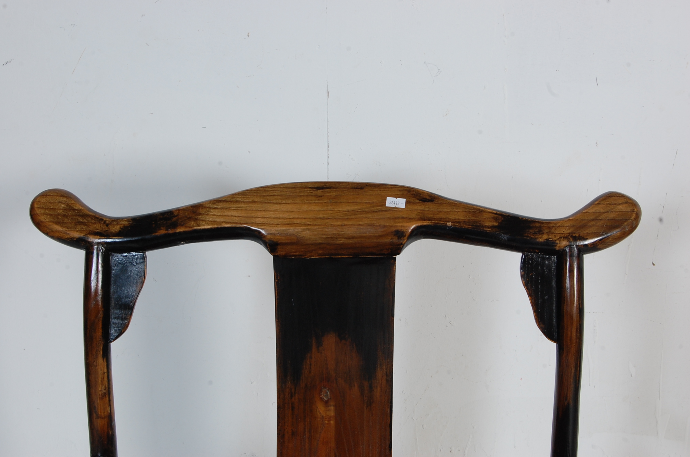 20TH CENTURY CHINESE HARDWOOD HORSESHOE CHAIR - Image 3 of 7