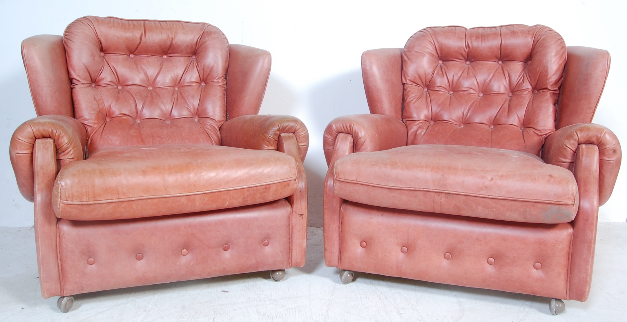 PAIR OF RETRO VINTAGE CHESTERFIELD CLUB CHAIRS