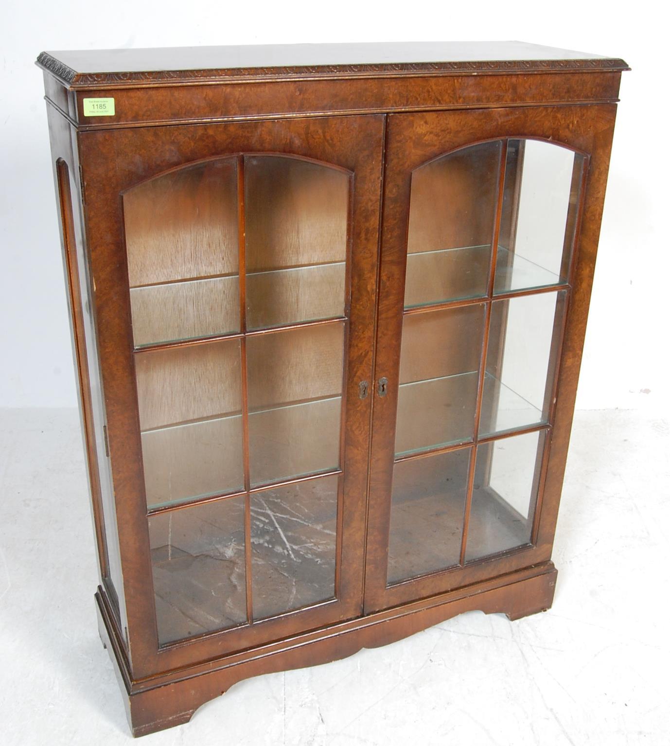 1930'S STYLE WALNUT CHINA DISPLAY CABINET - Image 2 of 4