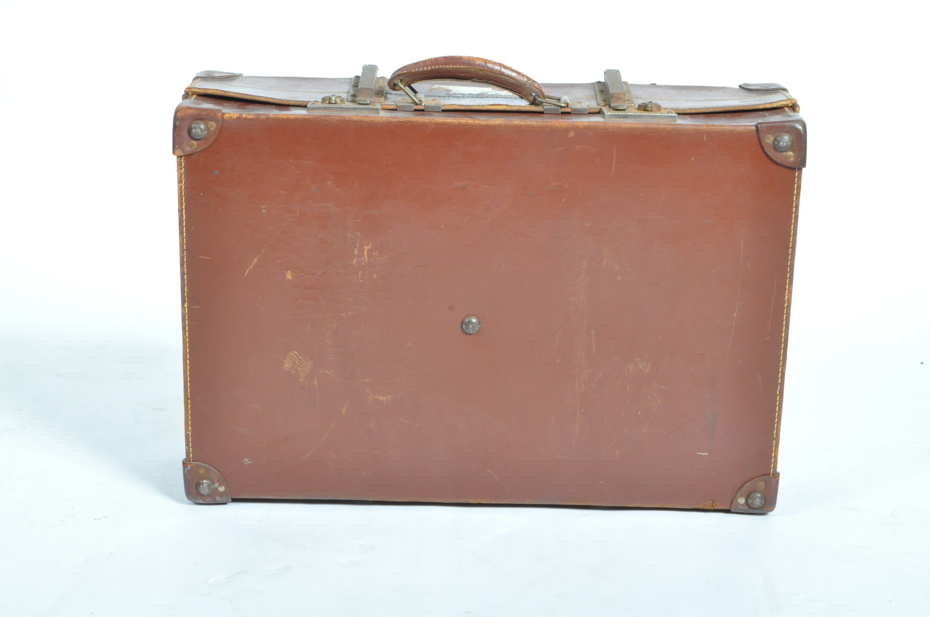 COLLECTION OF VINTAGE LUGGAGE - LEATHER SUITCASES - Image 13 of 14
